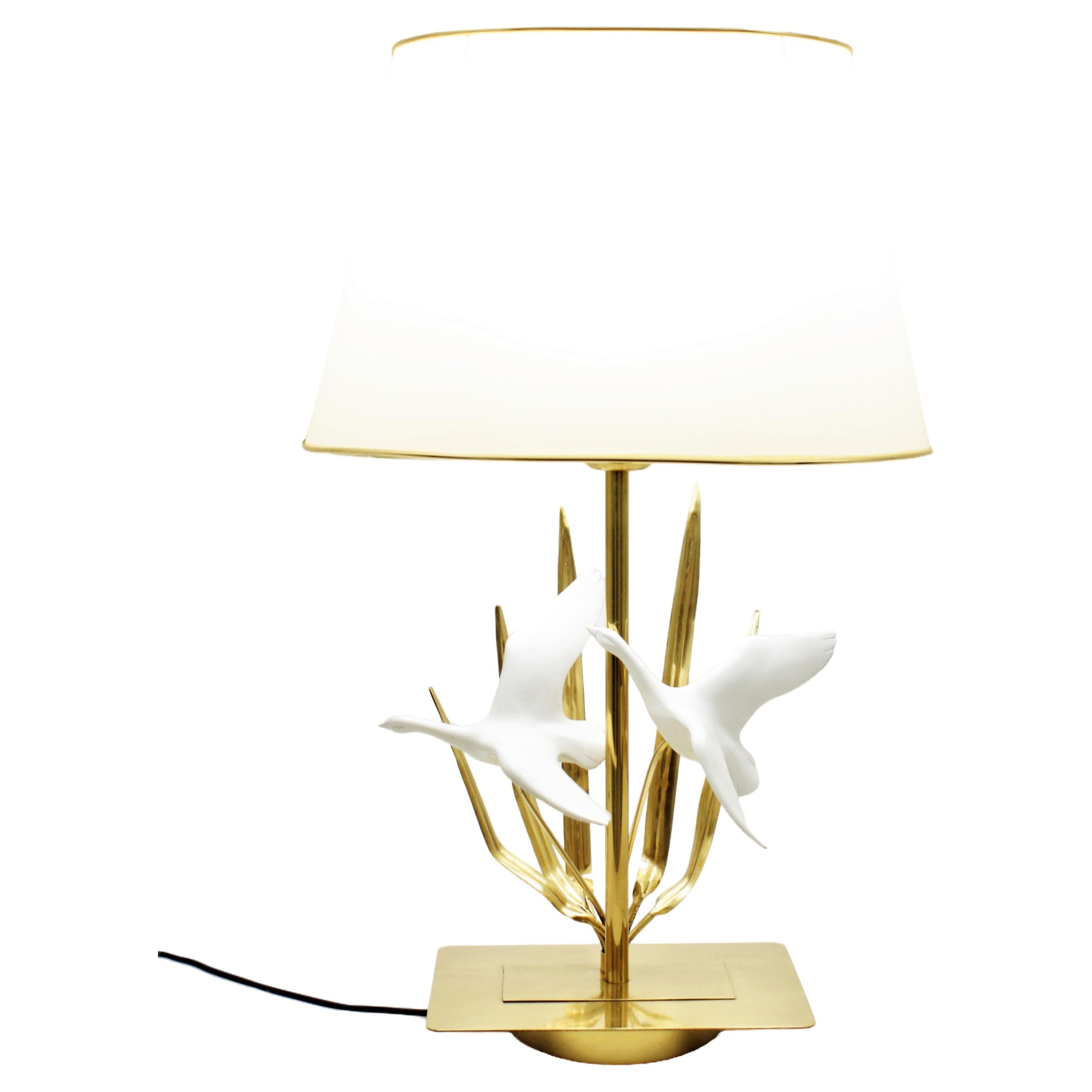 French Midcentury Brass Table Lamp with Flying Birds Motif For Sale