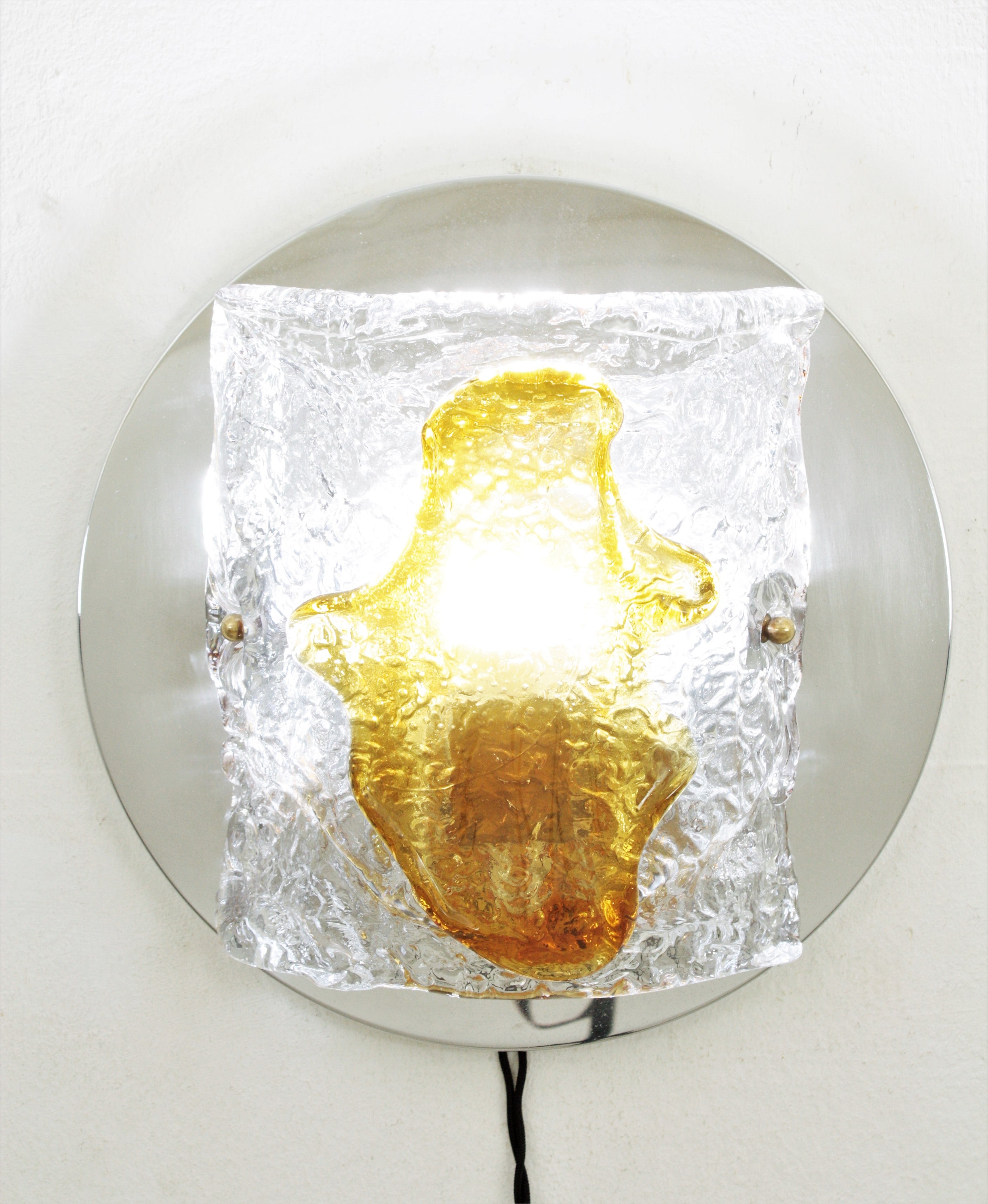 Mazzega Murano Large Wall Light in Amber and Clear Glass and Chromed Steel For Sale 3