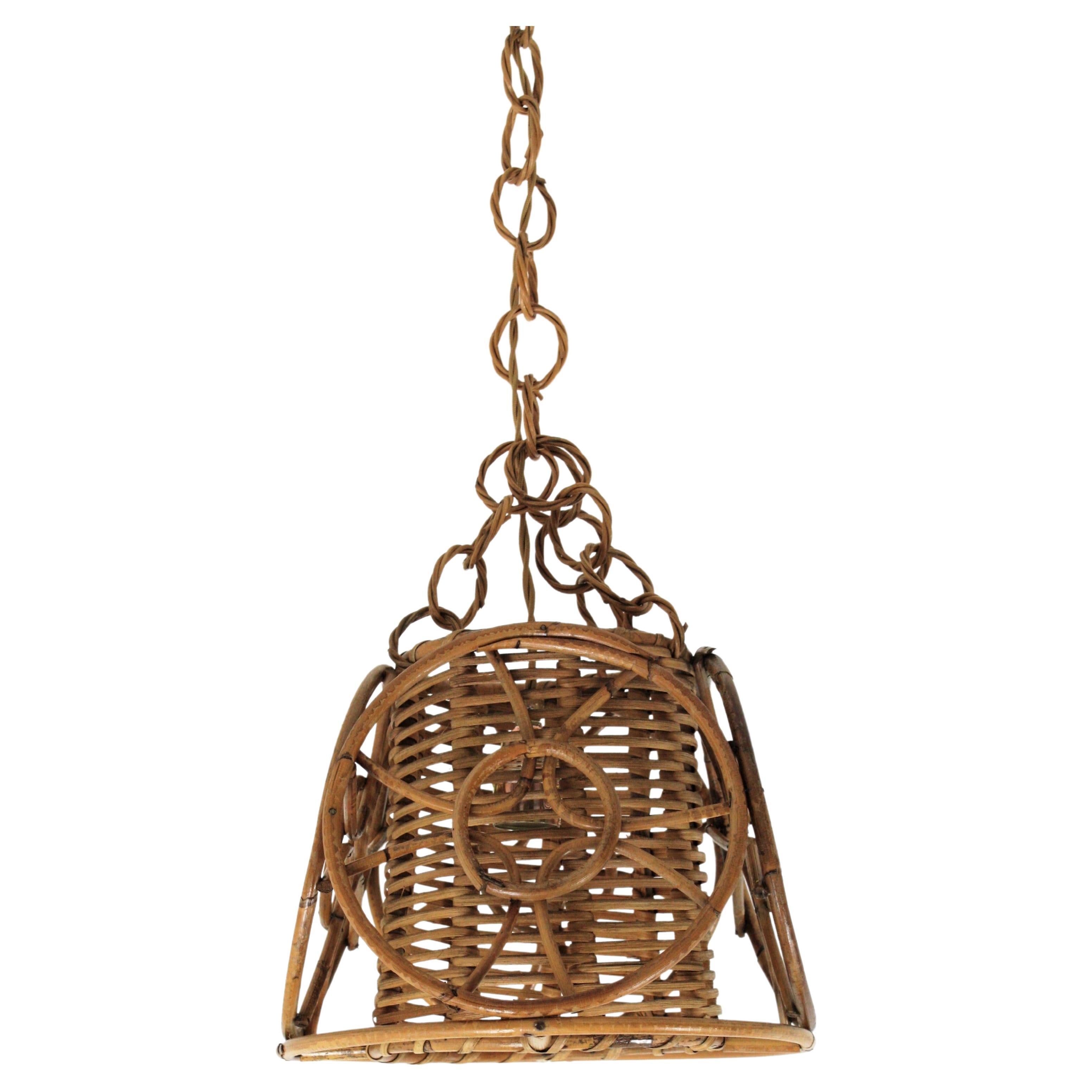 French Modernist Rattan Pendant Hanging Lamp with Circle Decorations For Sale