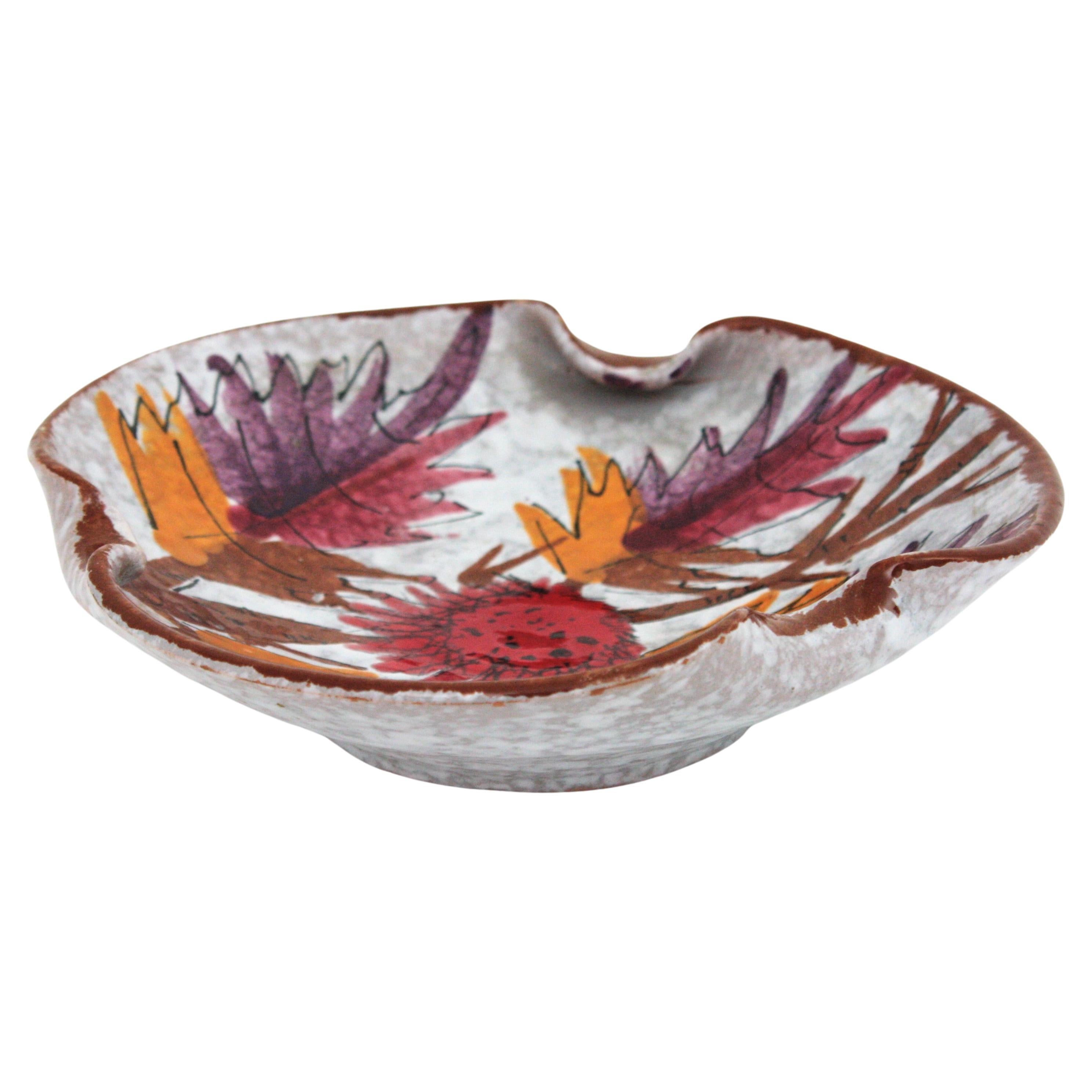 Mid-Century Modern Midcentury Decorative Bowl in Glazed Terracota and Foliage Motif For Sale