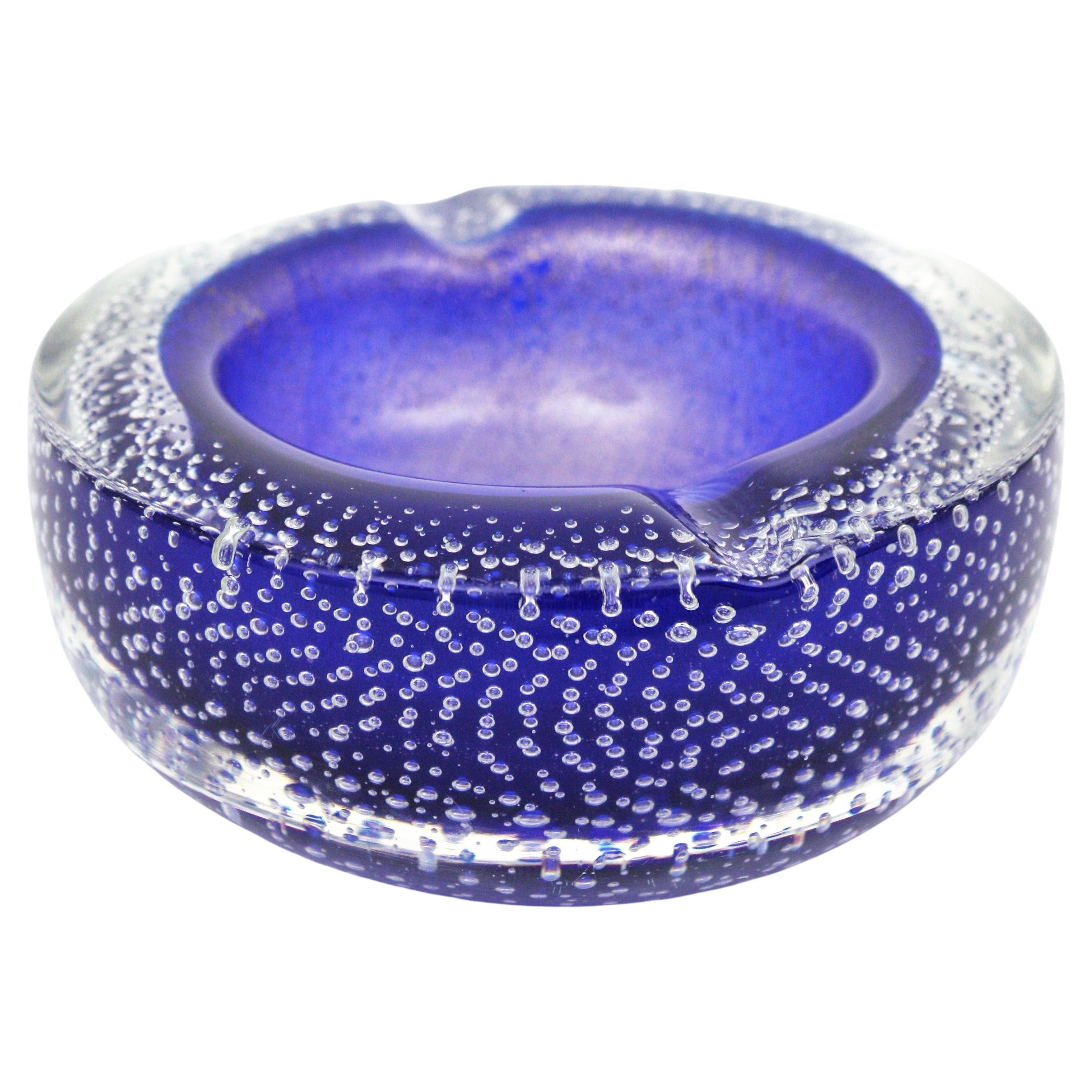 Seguso Vetri d'Arte Murano Bullicante Blue Art Glass Bowl / Ashtray