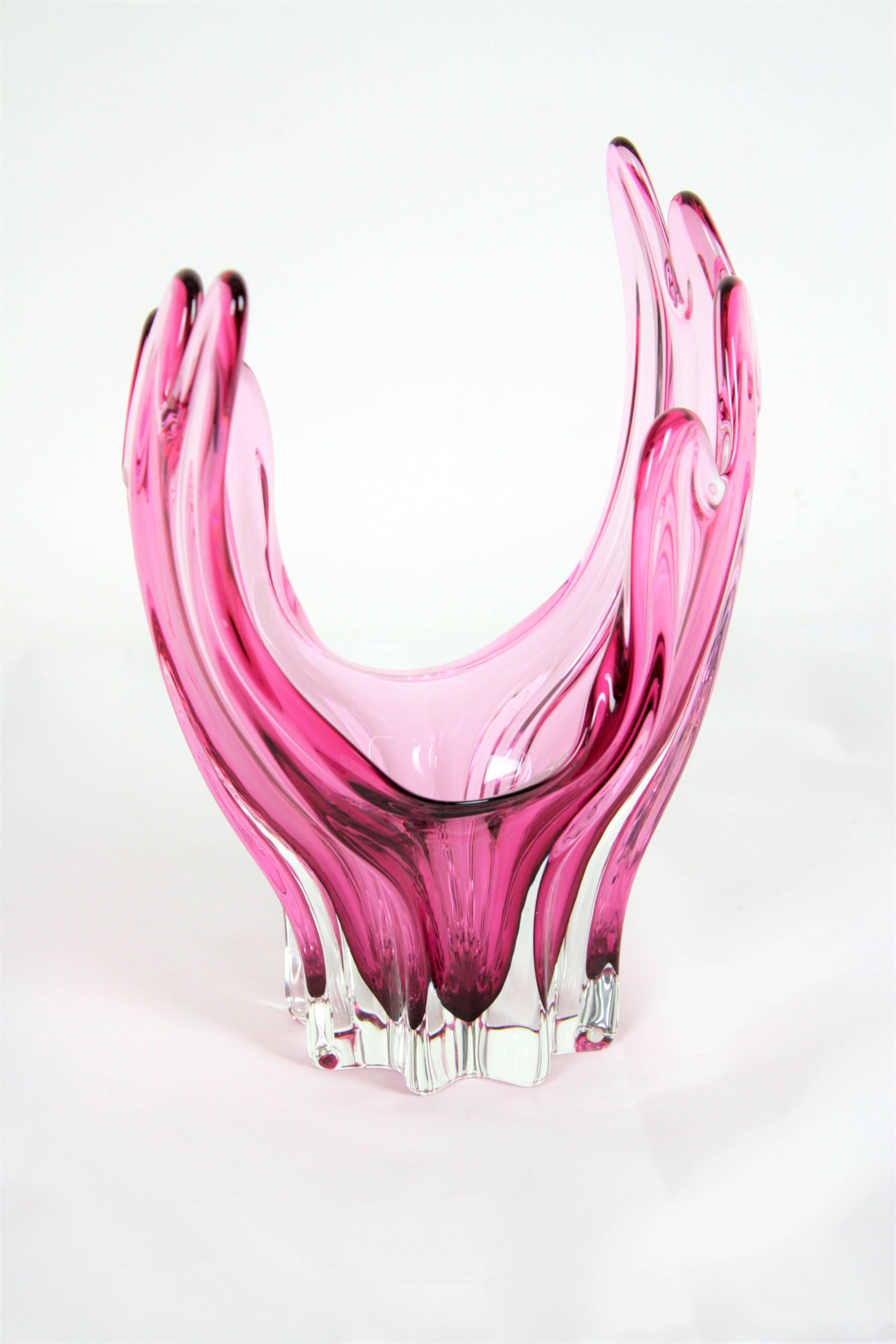 Italian Alfredo Barbini Sommerso Pink & Clear Sommerso Murano Glass Scalloped Vase 