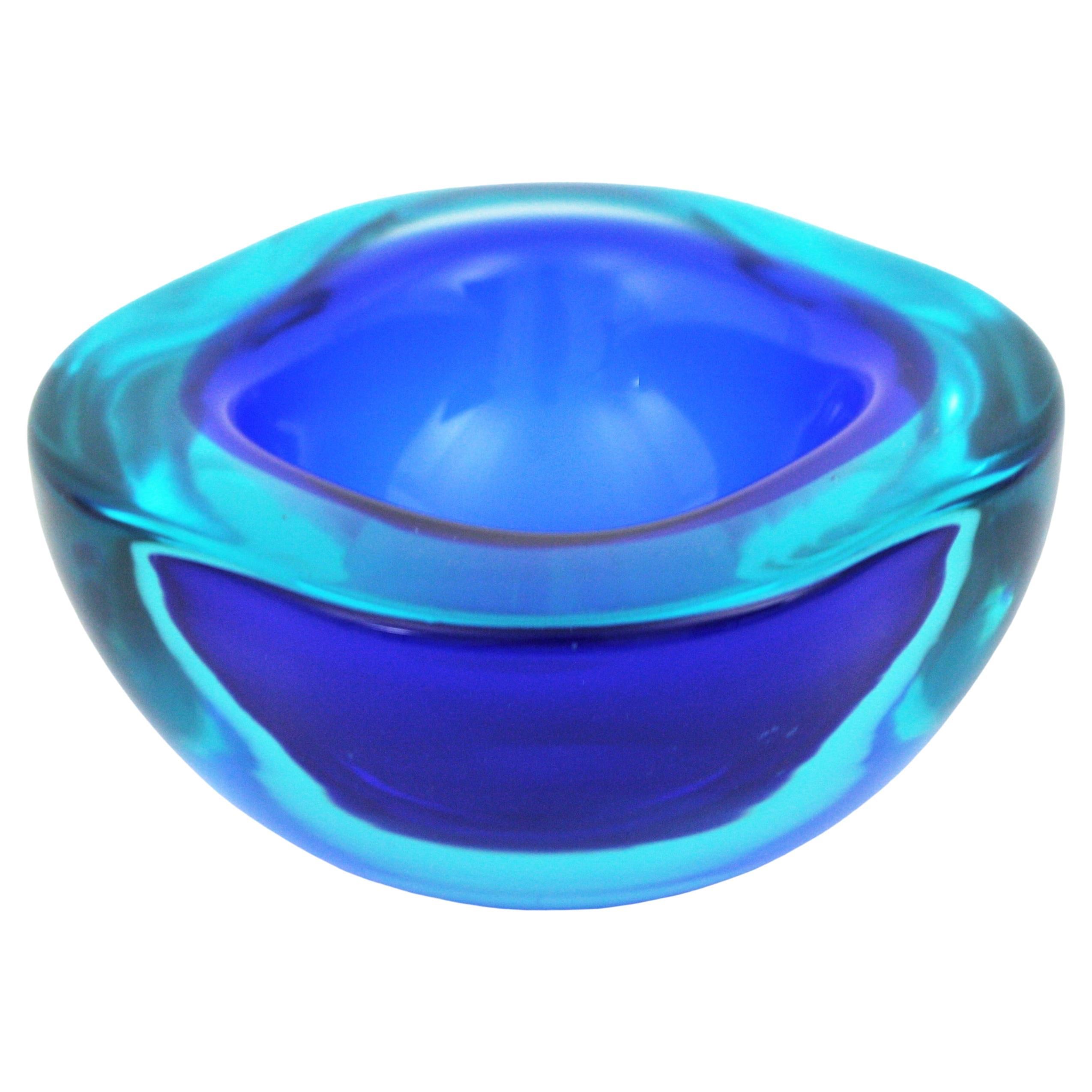 Seguso Murano Sommerso Blue Clear Glass Square Geode Art Glass Bowl