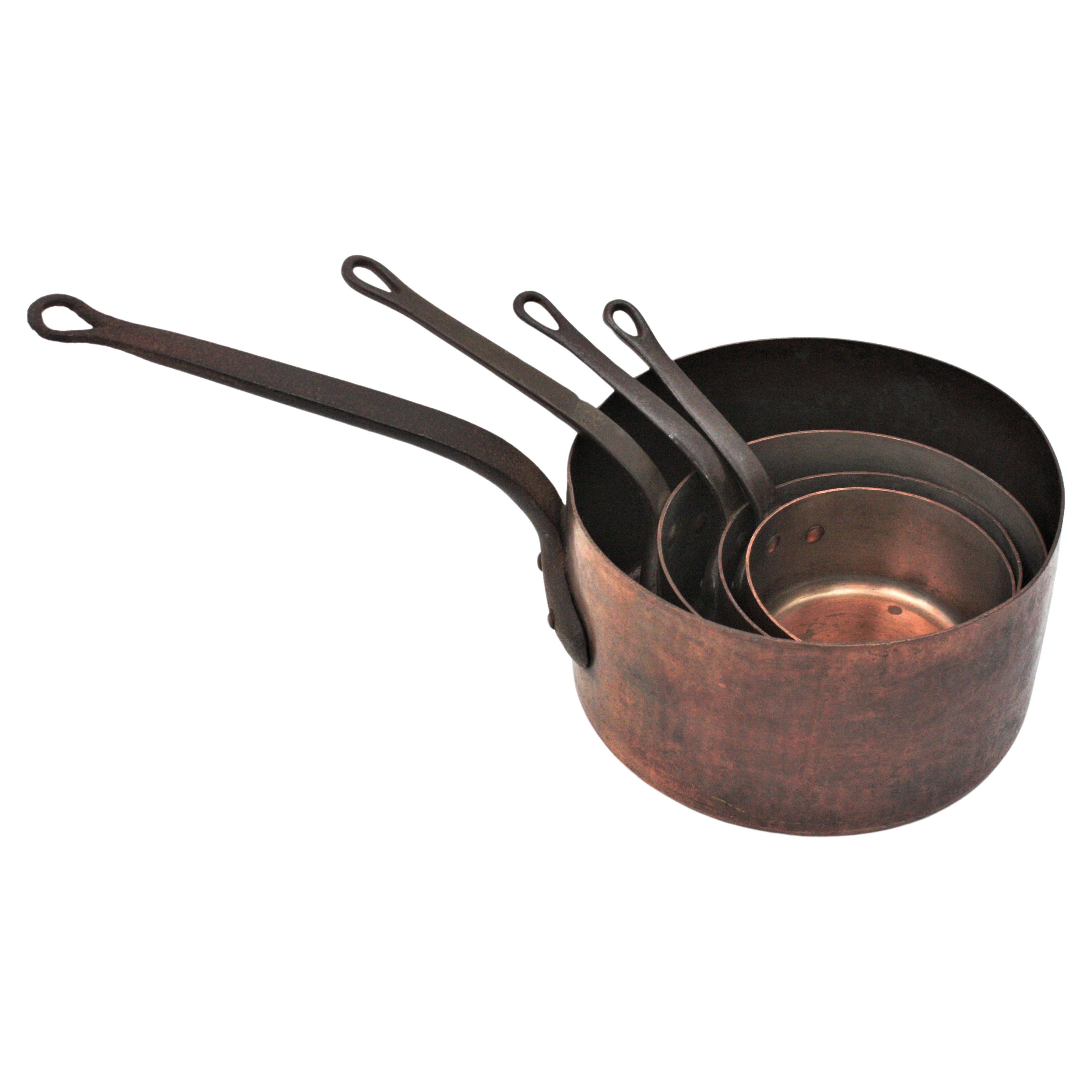 Set of Four French Copper Saucepans with Iron Handles, 1940s For Sale