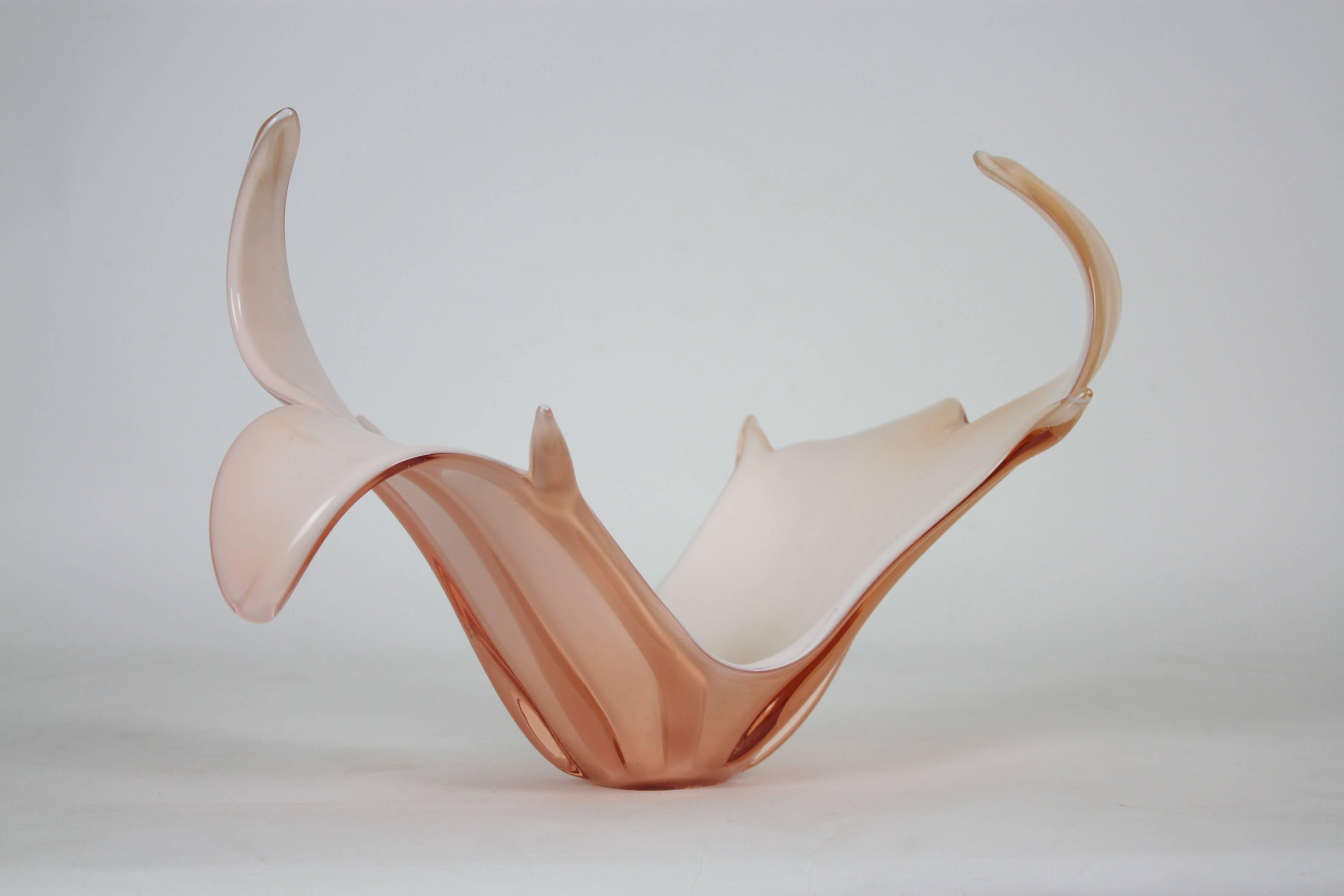 Mid-20th Century Sculptural Baby Pink and White Murano Glass Centerpiece. Italy, circa 1960