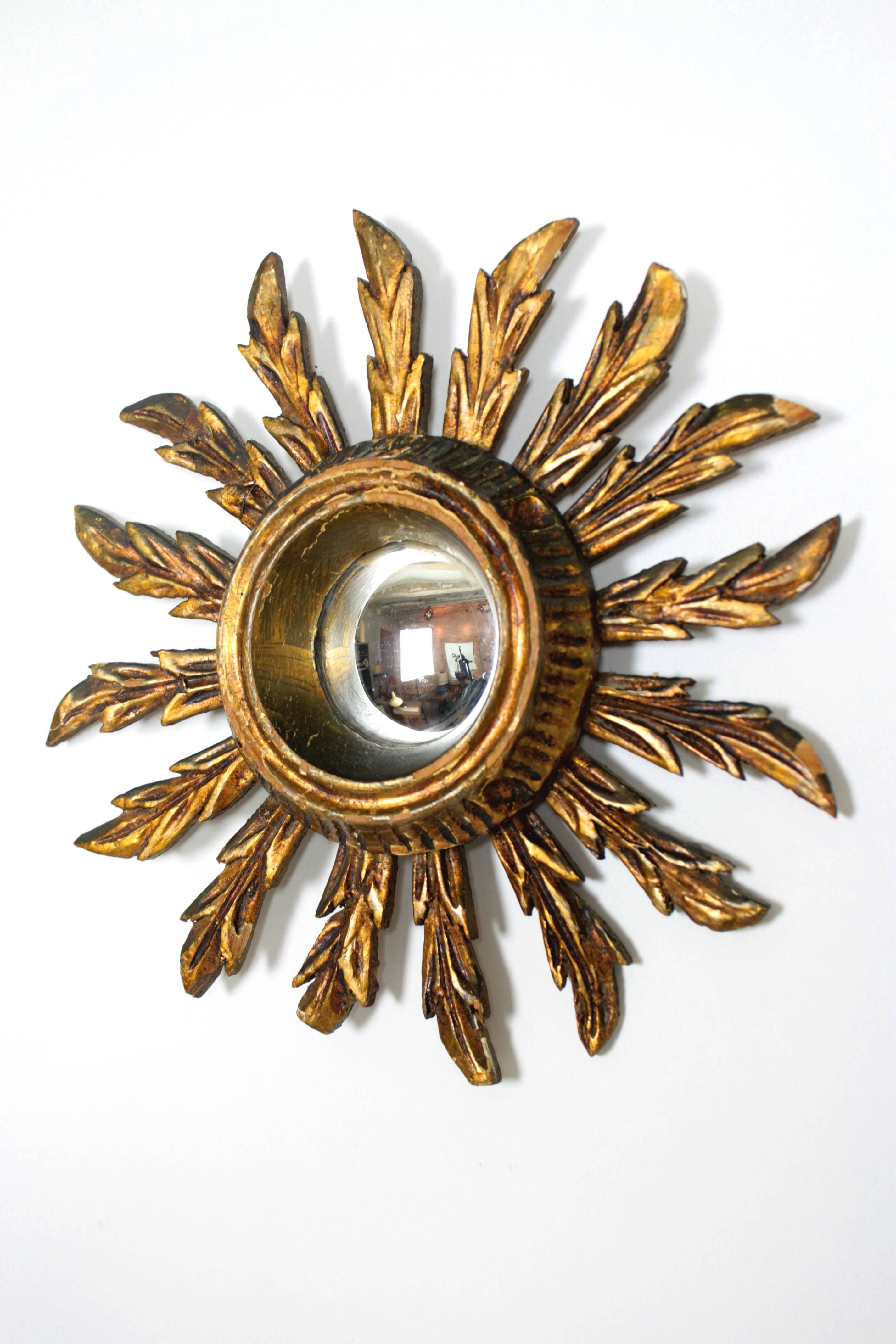 Baroque Pair of early 20th c. spanish giltwood convex sunburst mirrors