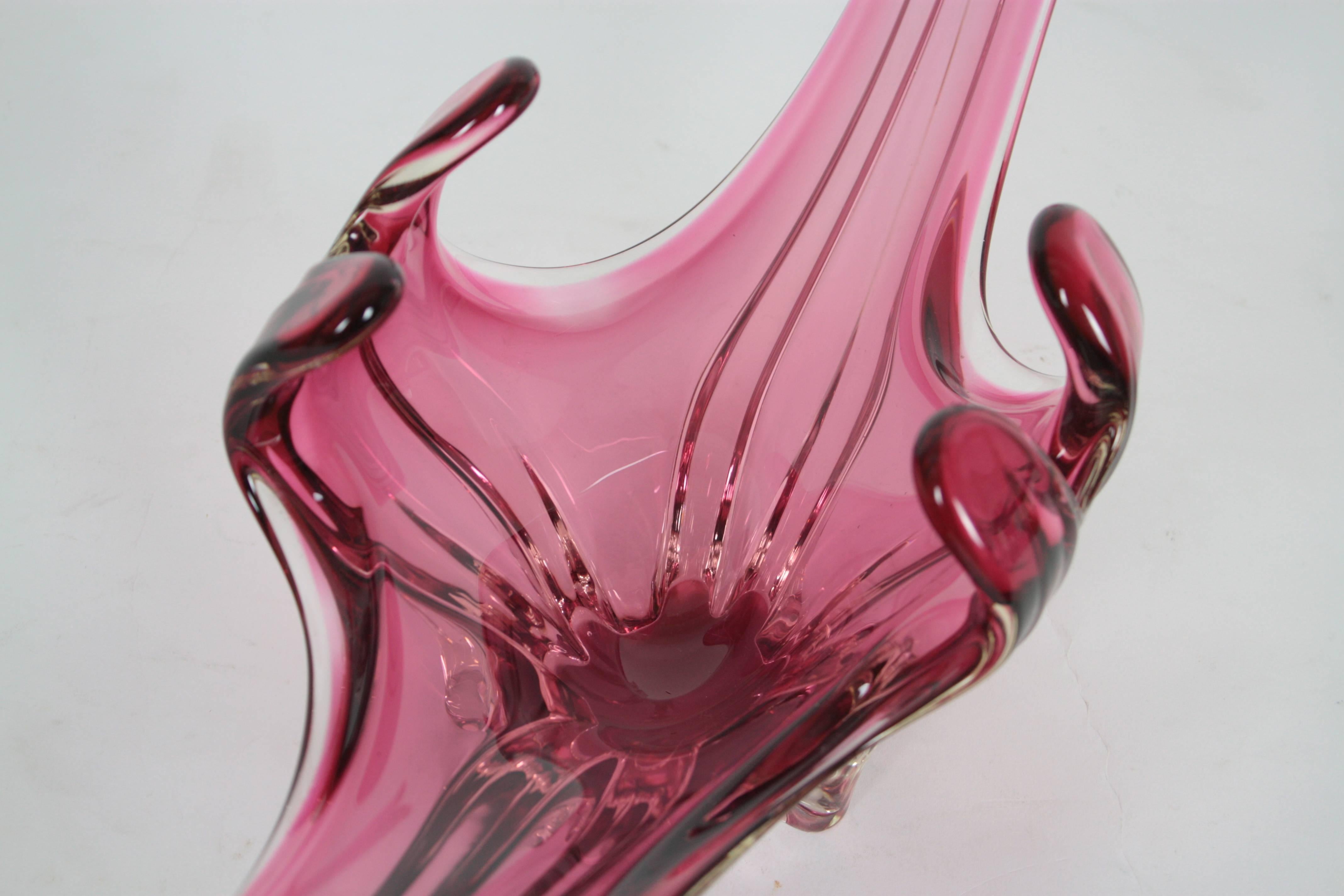Monumental Fratelli Toso Chambord Murano glass Burgundy Pink Centerpiece. 1