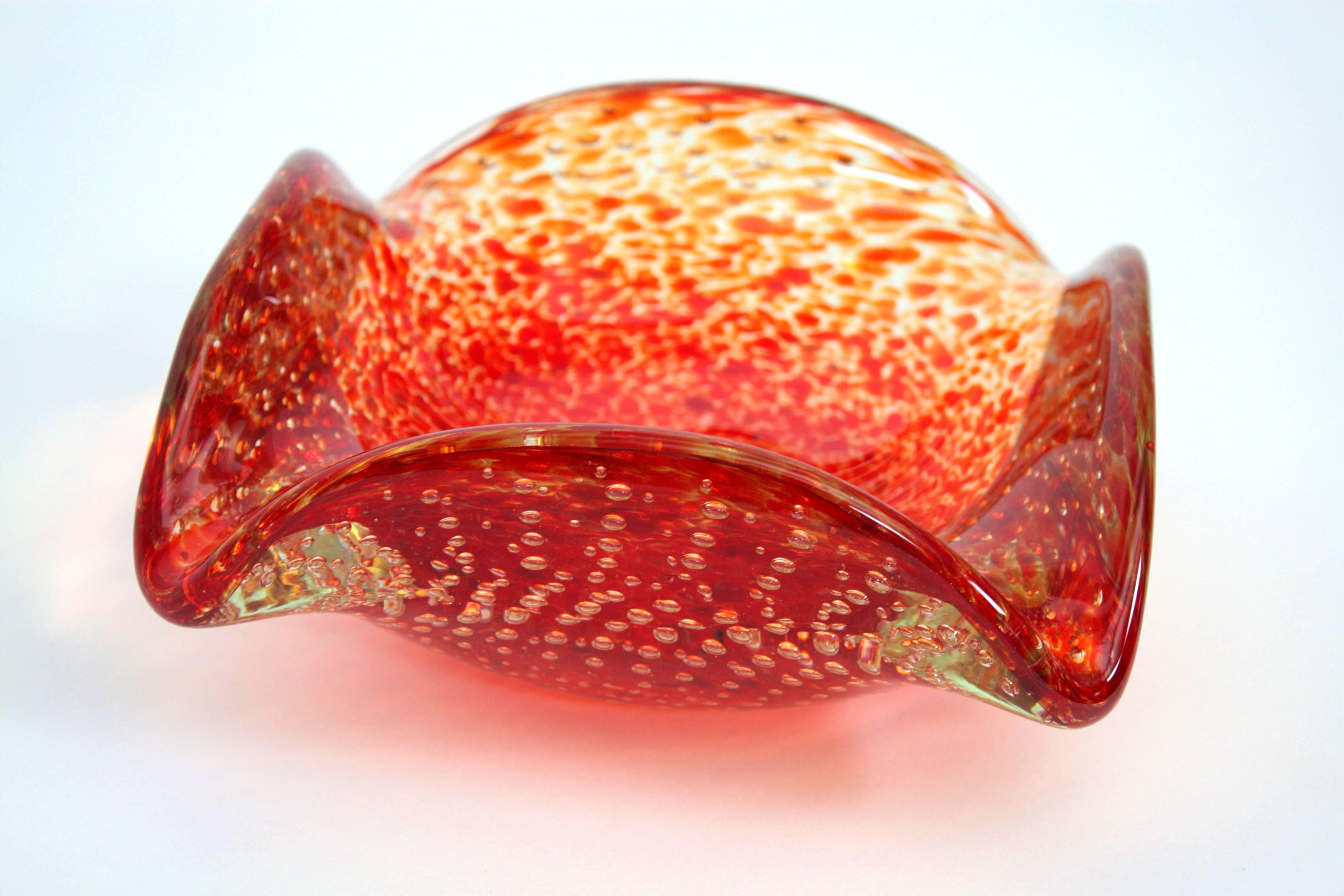 Huge Controlled Bubbles Red and Orange Murano Glass Bowl In Excellent Condition In Barcelona, ES