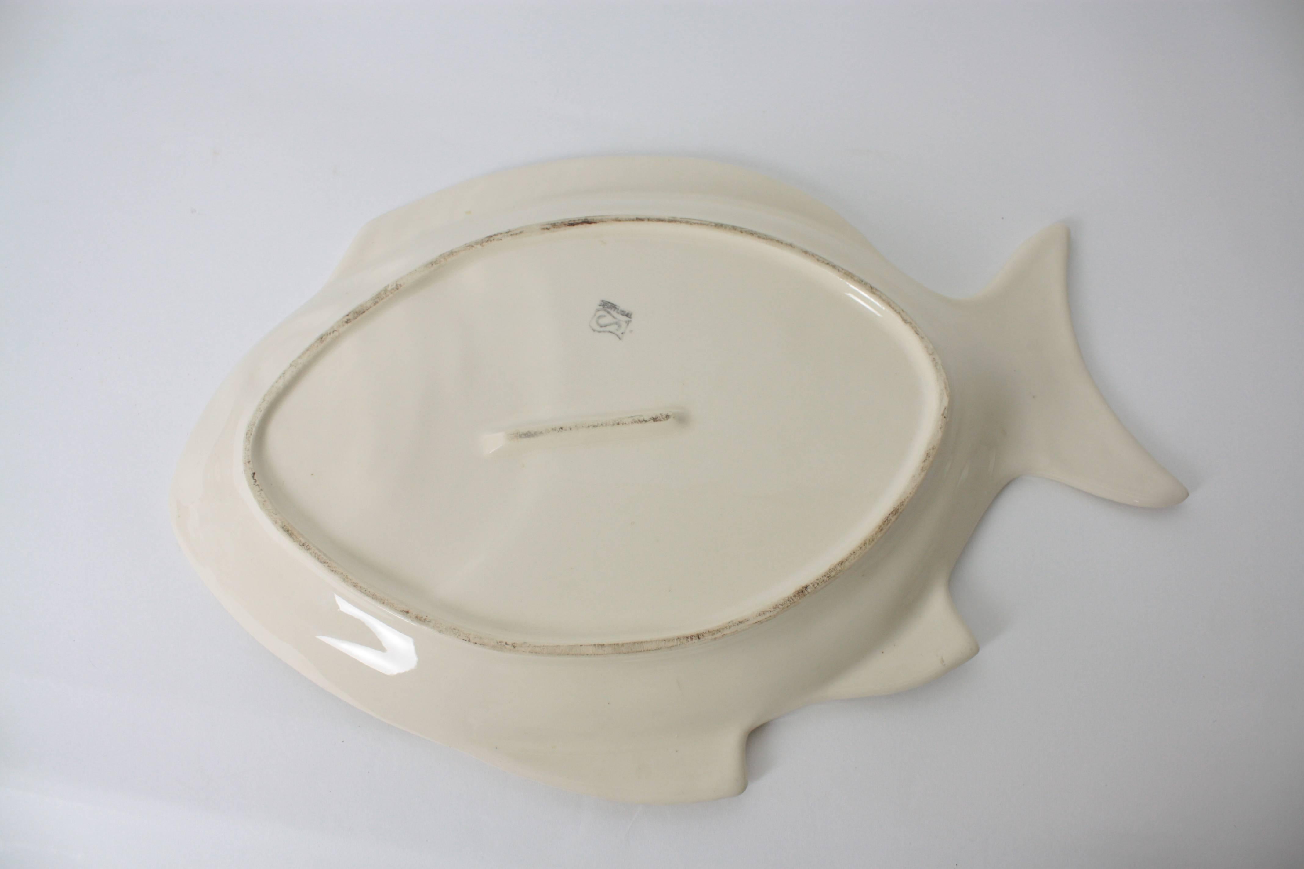 1960s Portuguese White Glazed Ceramic Fish Platter 2