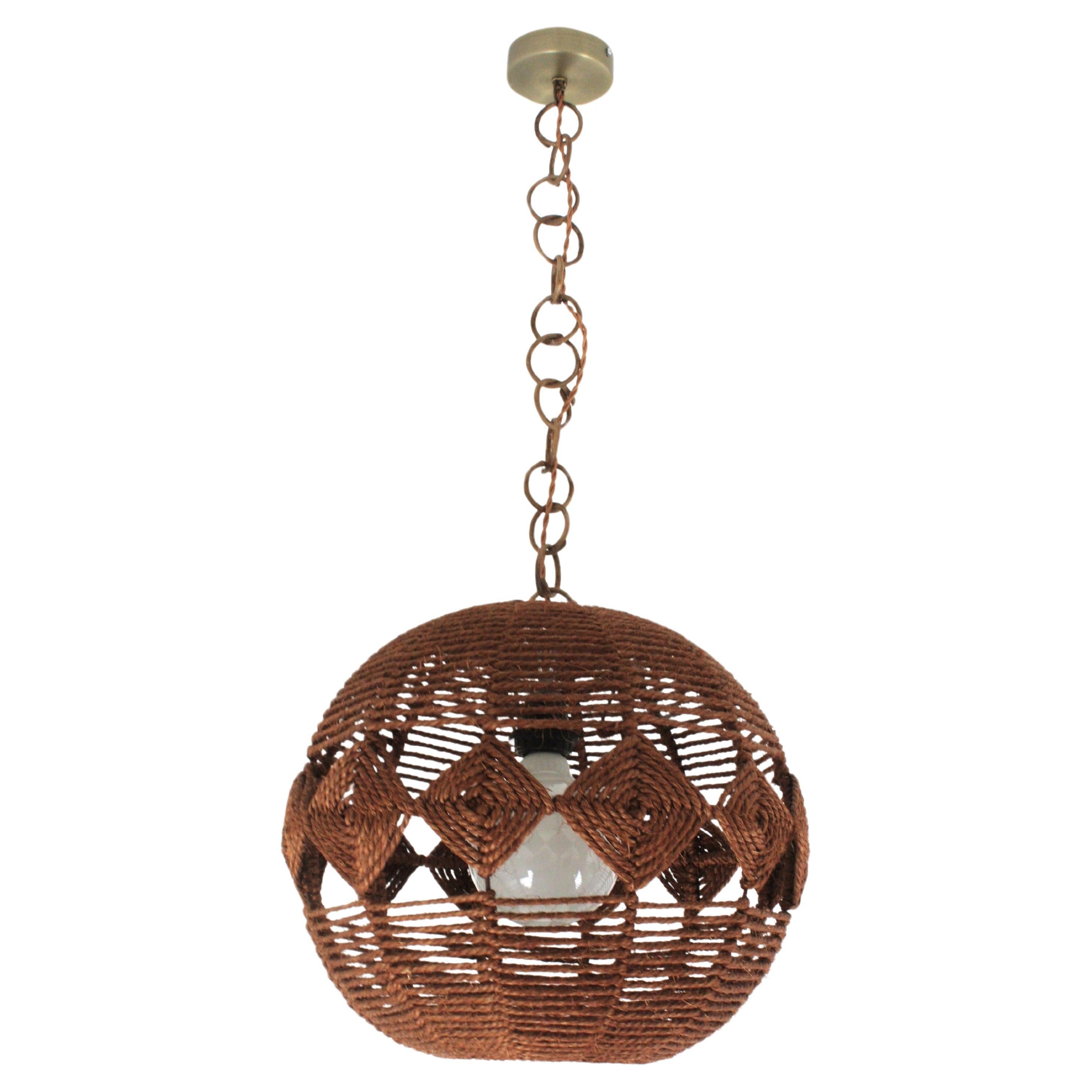 Lámpara colgante de techo española con bola de cuerda, años 60