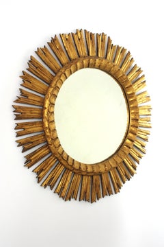 Specchio barocco a raggiera in legno intagliato dorato e foglia d'oro, Francia, anni '40