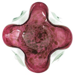 Italienische Murano-Glas-Schale aus Kunstglas in Rosa und Weiß mit Kupferflecken und Tiermuster