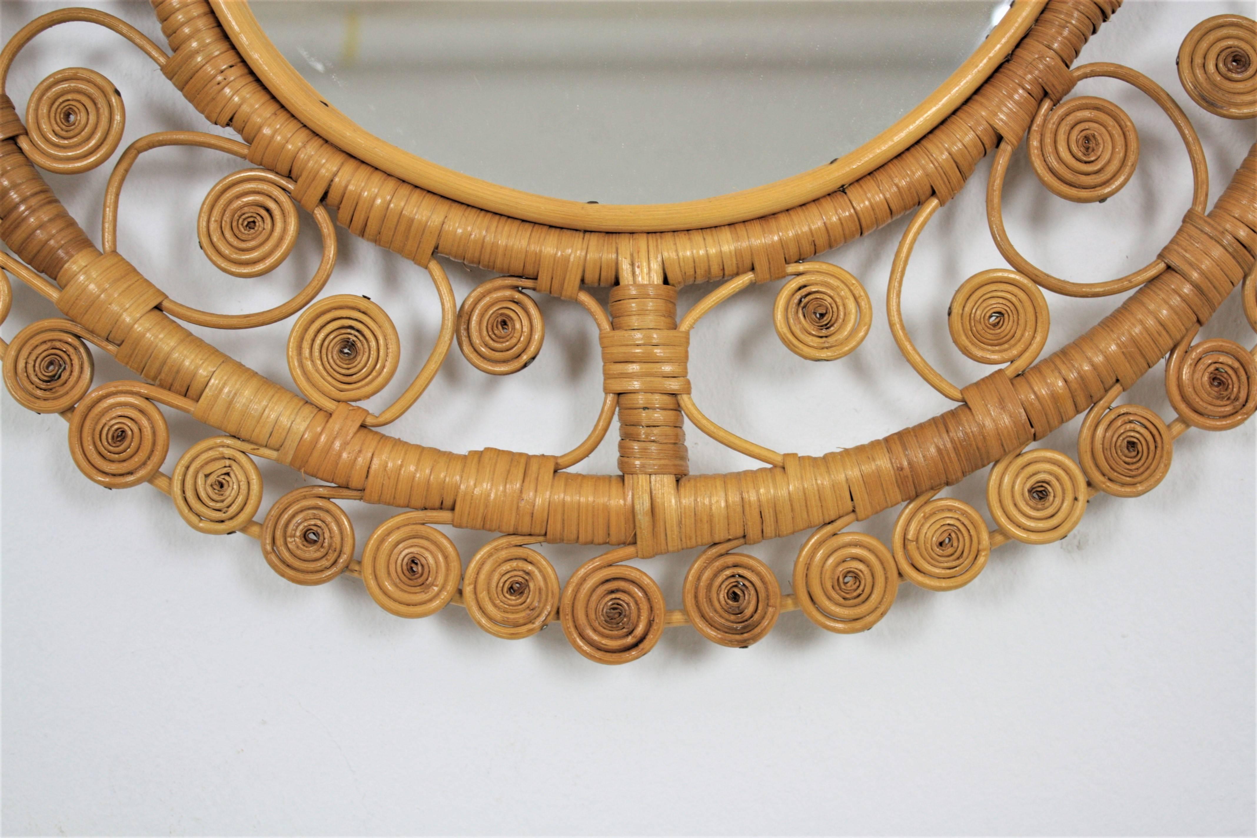 Spanish Filigree Wicker and Bamboo Circular Mirror, 1960s In Excellent Condition In Barcelona, ES
