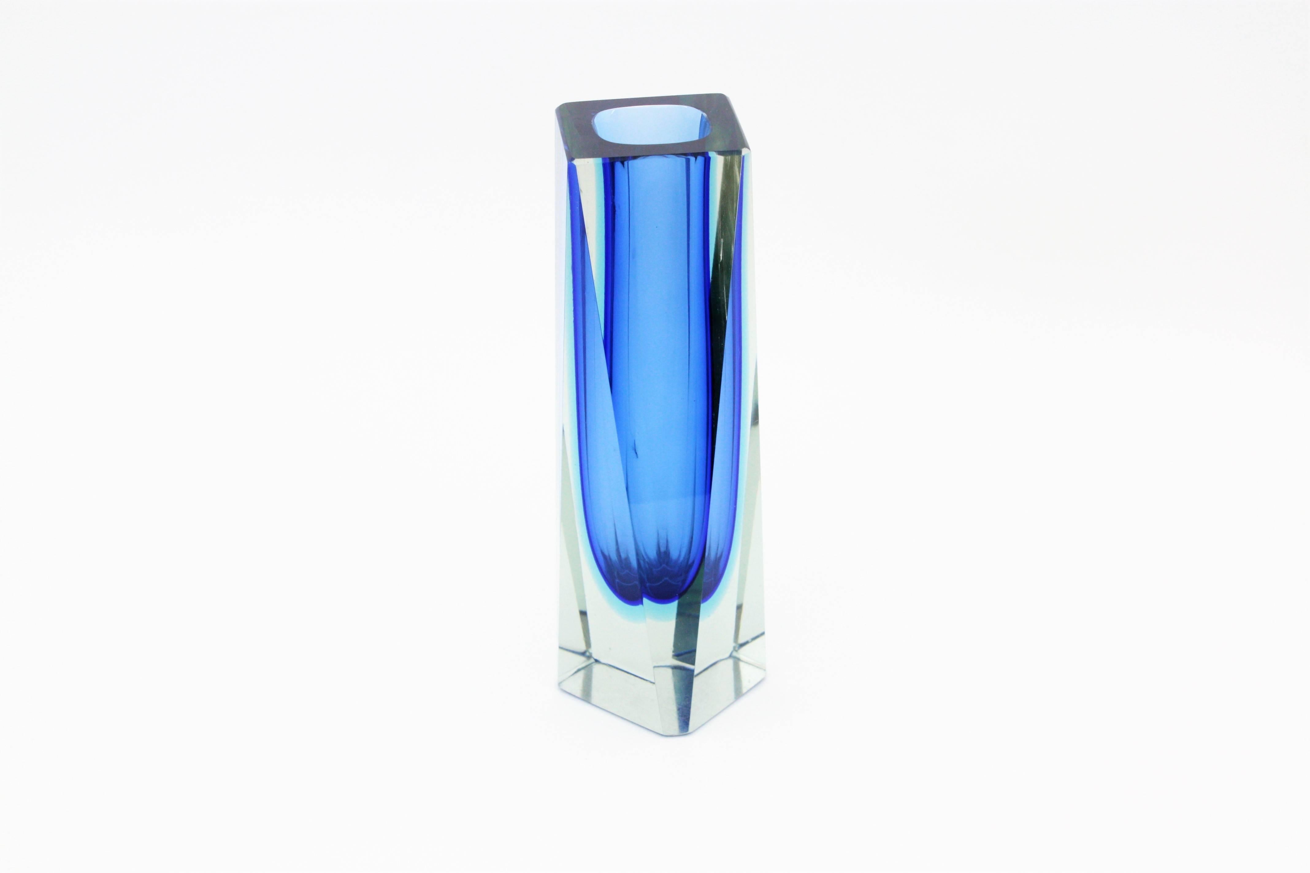 Mid-Century Modern Mandruzzato Triple Cased Blue Faceted Murano Glass Vase in Giant Size
