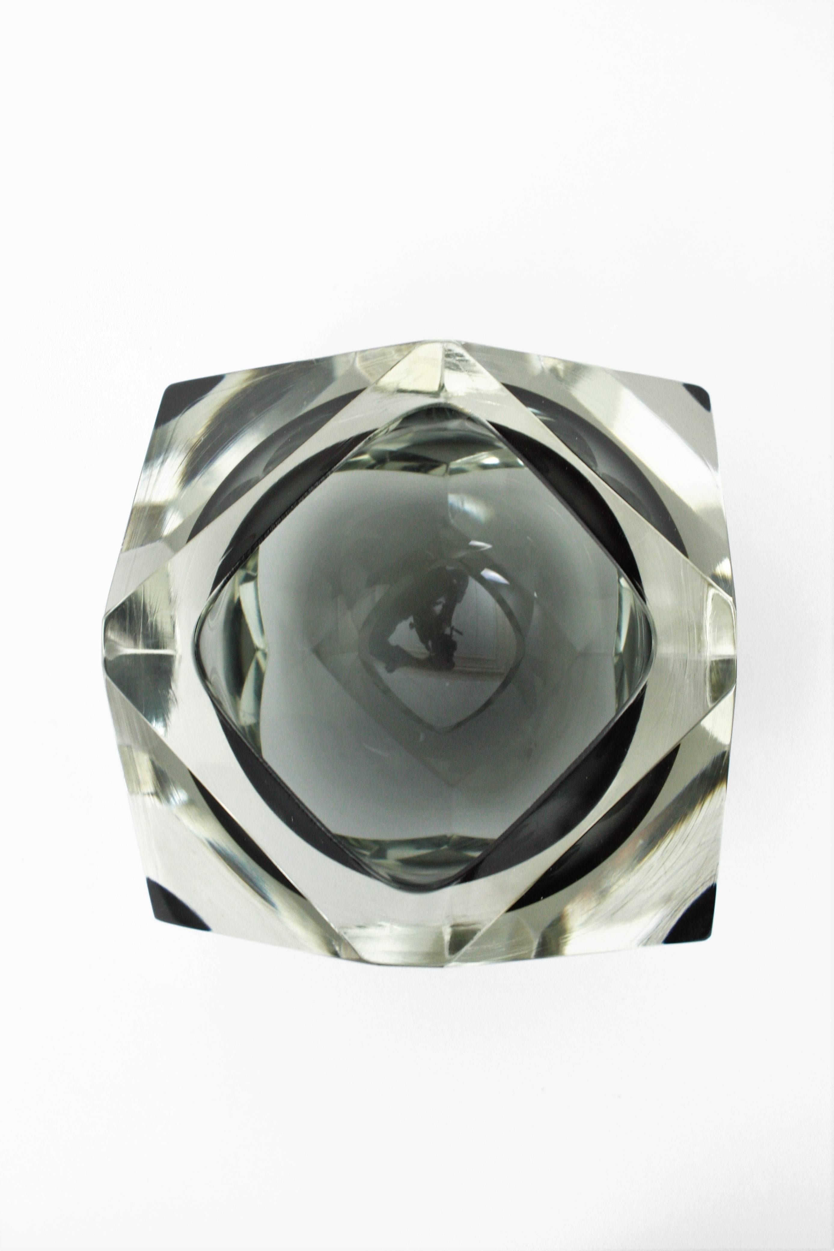 Flavio Poli Grey and Clear Faceted Sommerso Murano Glass Giant Bowl 2