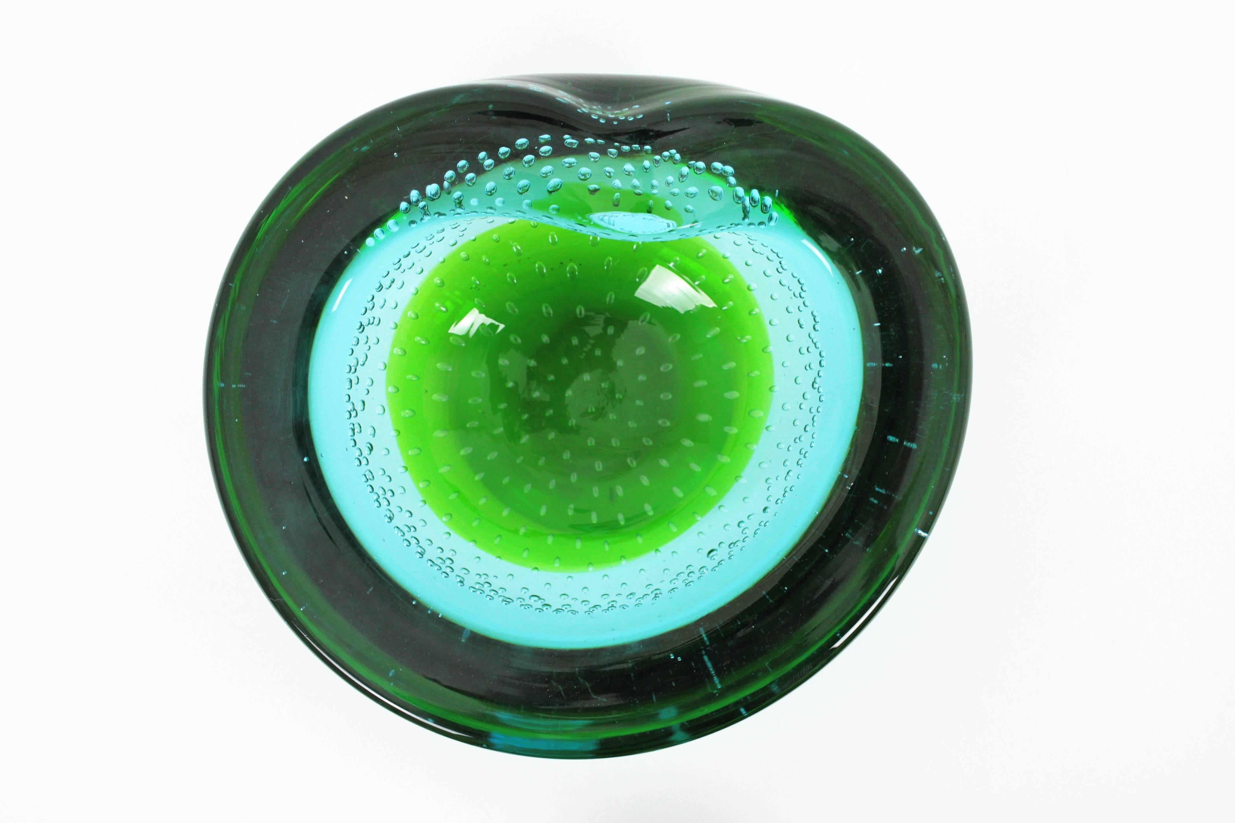 Mid-Century Modern Galliano Ferro Green and Blue Sommerso Bullicante Murano Glass Bowl or Ashtray