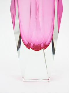 Giant Size Mandruzzato Pink Faceted Murano Glass Sommerso Vase, Italy, 1960s