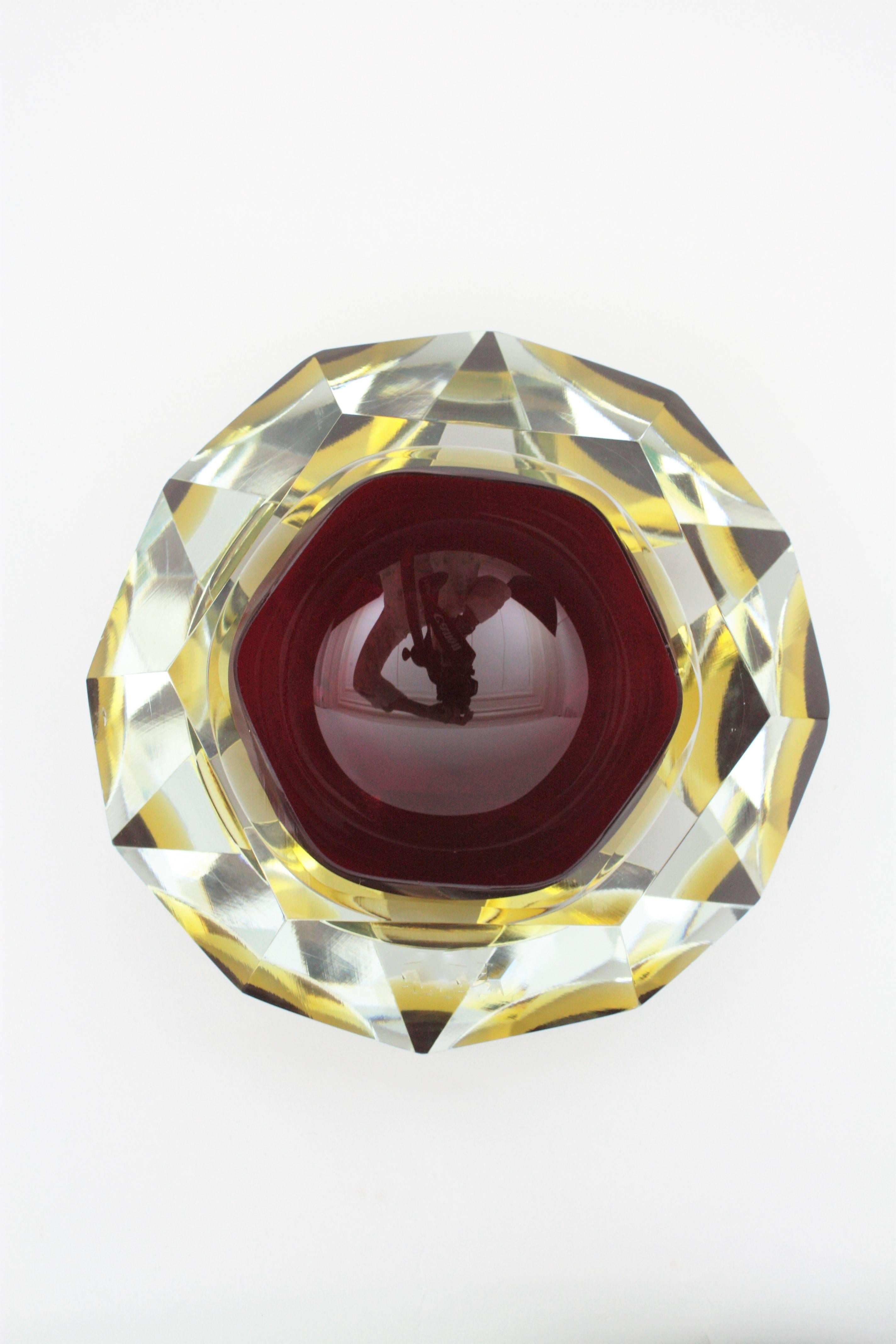 Mid-Century Modern Giant Flavio Poli Ruby and Yellow Diamond Shaped Faceted Murano Glass Bowl