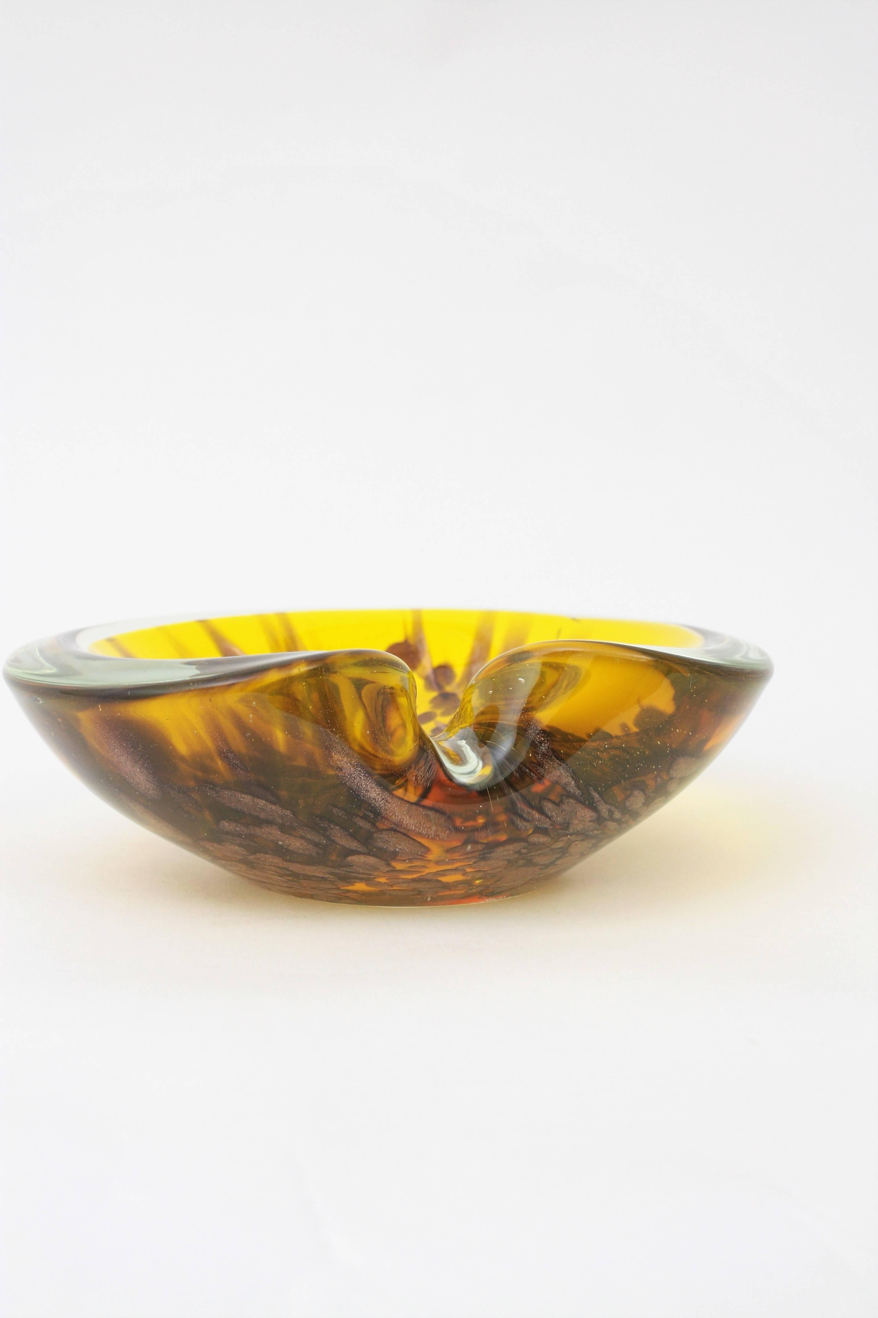 Fratelli Toso Murano Copper Aventurine Yellow Italian Art Glass Bowl / Ashtray 2