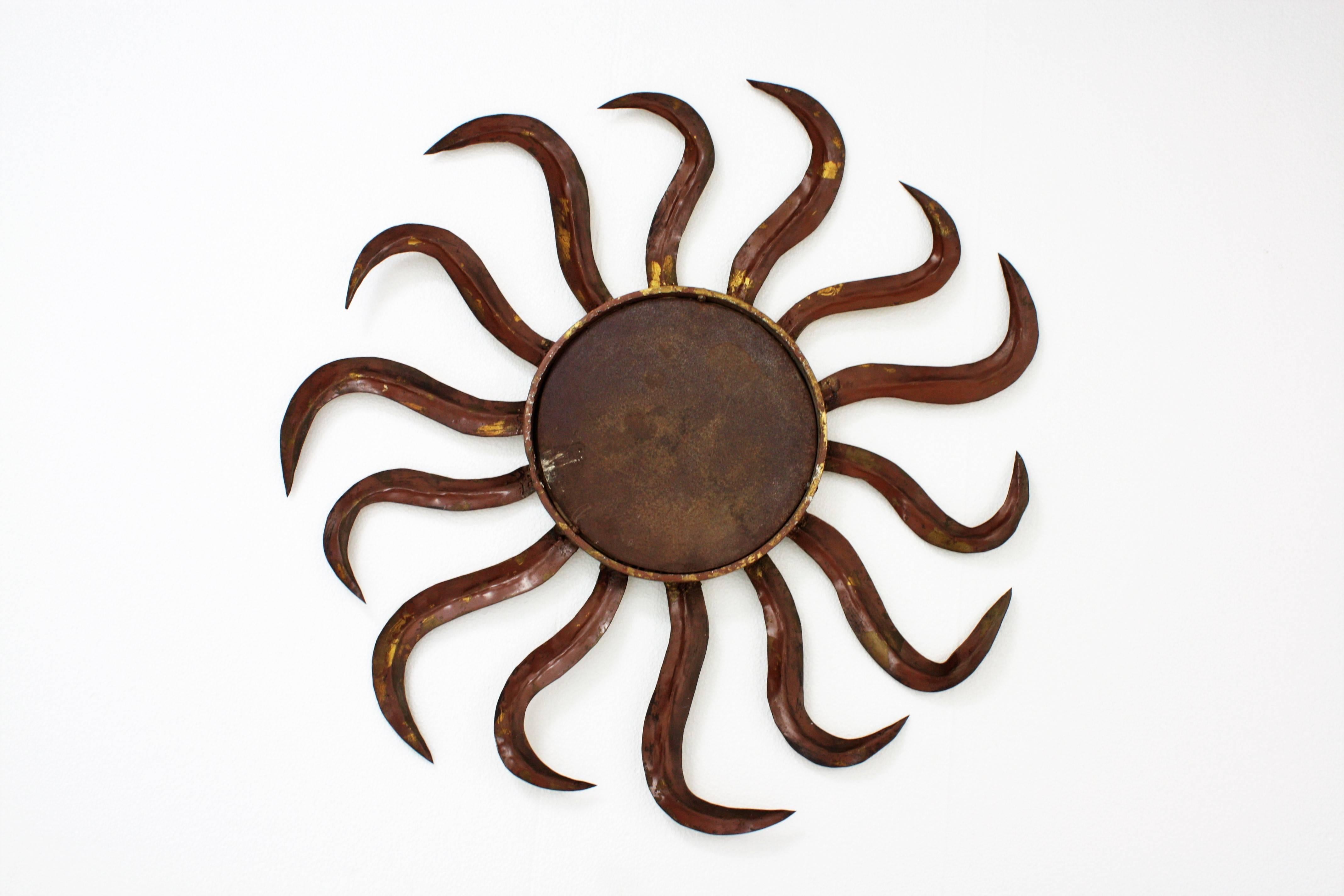 French, Early 20th Century, Gold Leaf Gilt Iron Twisted Sunburst Mirror 3