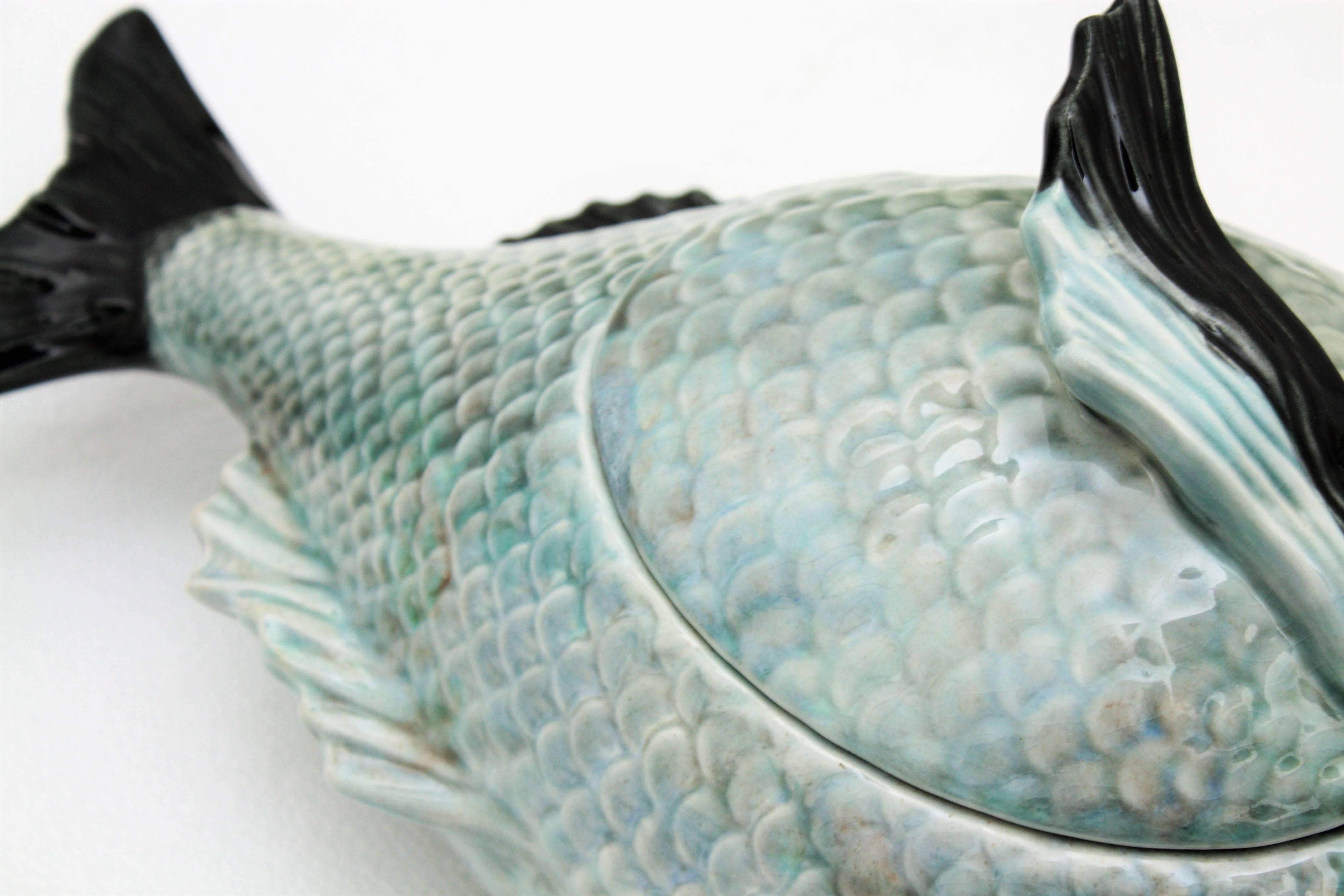 Glazed Bordallo Pinheiro Majolica Ceramic Blue Fish Tureen Centerpiece, 1950s