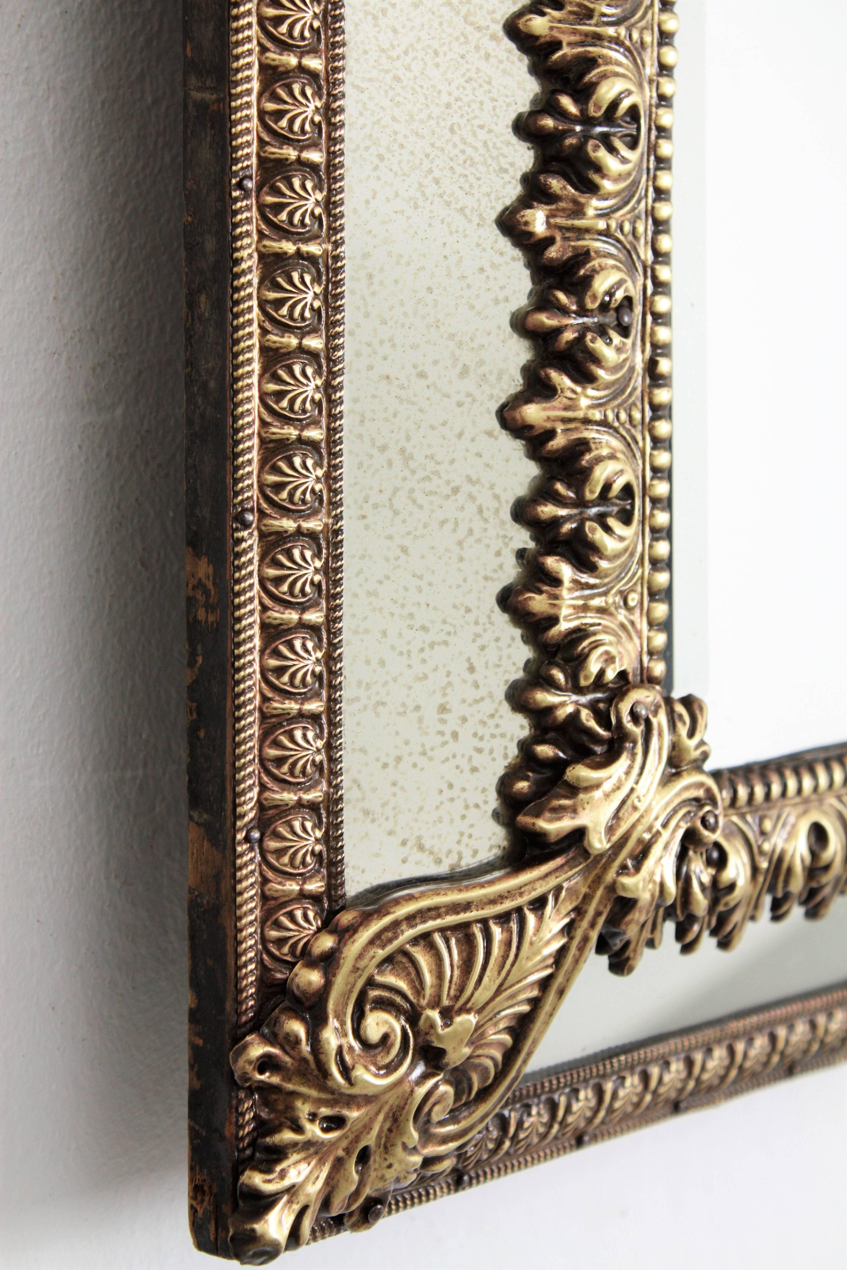 19th Century, French Napoleon III Brass Repousse Vanity Glass Mirror In Excellent Condition In Barcelona, ES