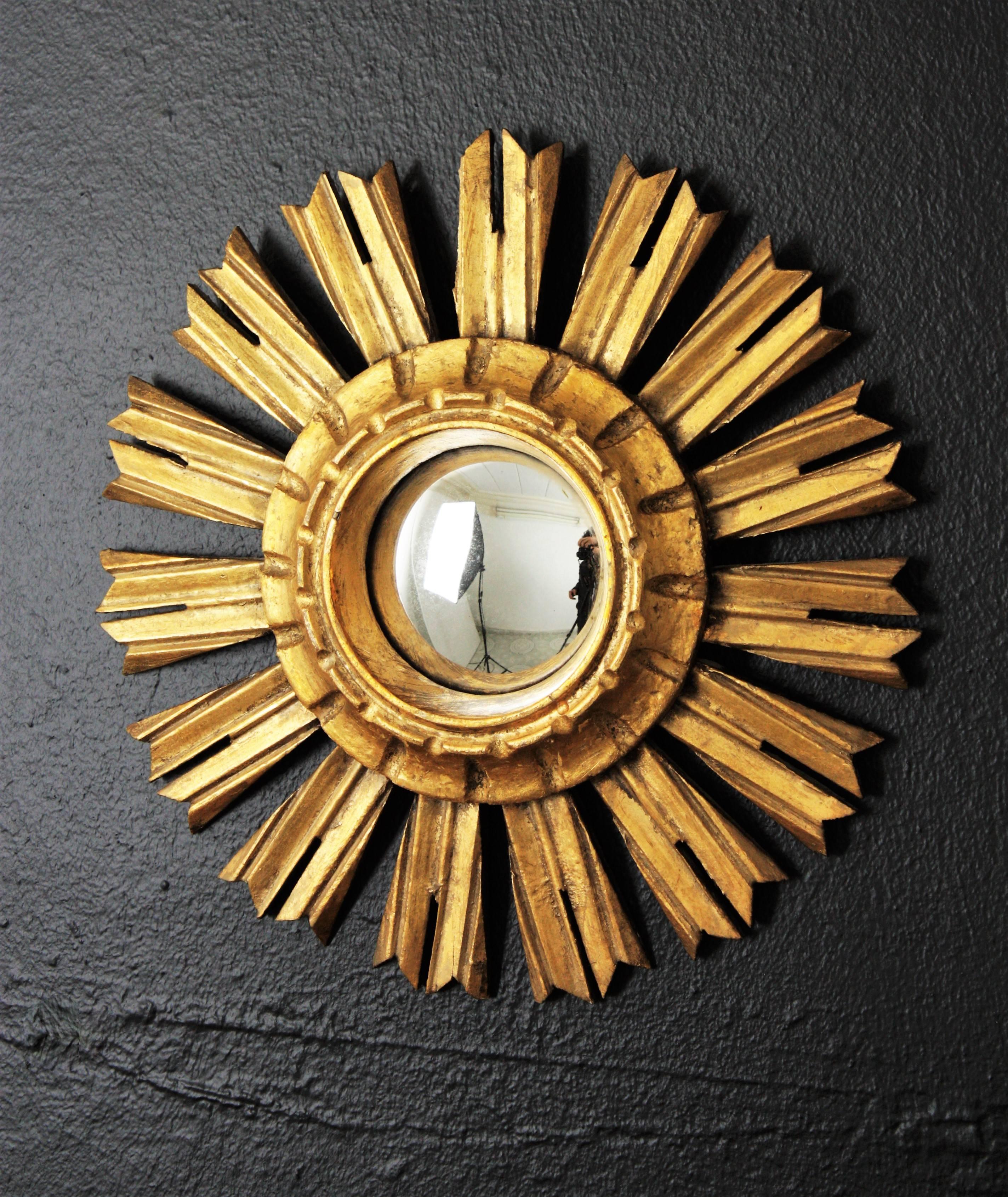 Carved Unusual Spanish, 1940s Giltwood Mini Sunburst Convex Mirror in Baroque Style