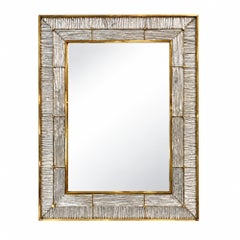 Miroir moderne en verre soufflé artisanal de Murano, dans un cadre en laiton, Italie