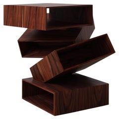 Mesita auxiliar, caja escultural en capas, mesita decorativa geométrica contemporánea, Italia