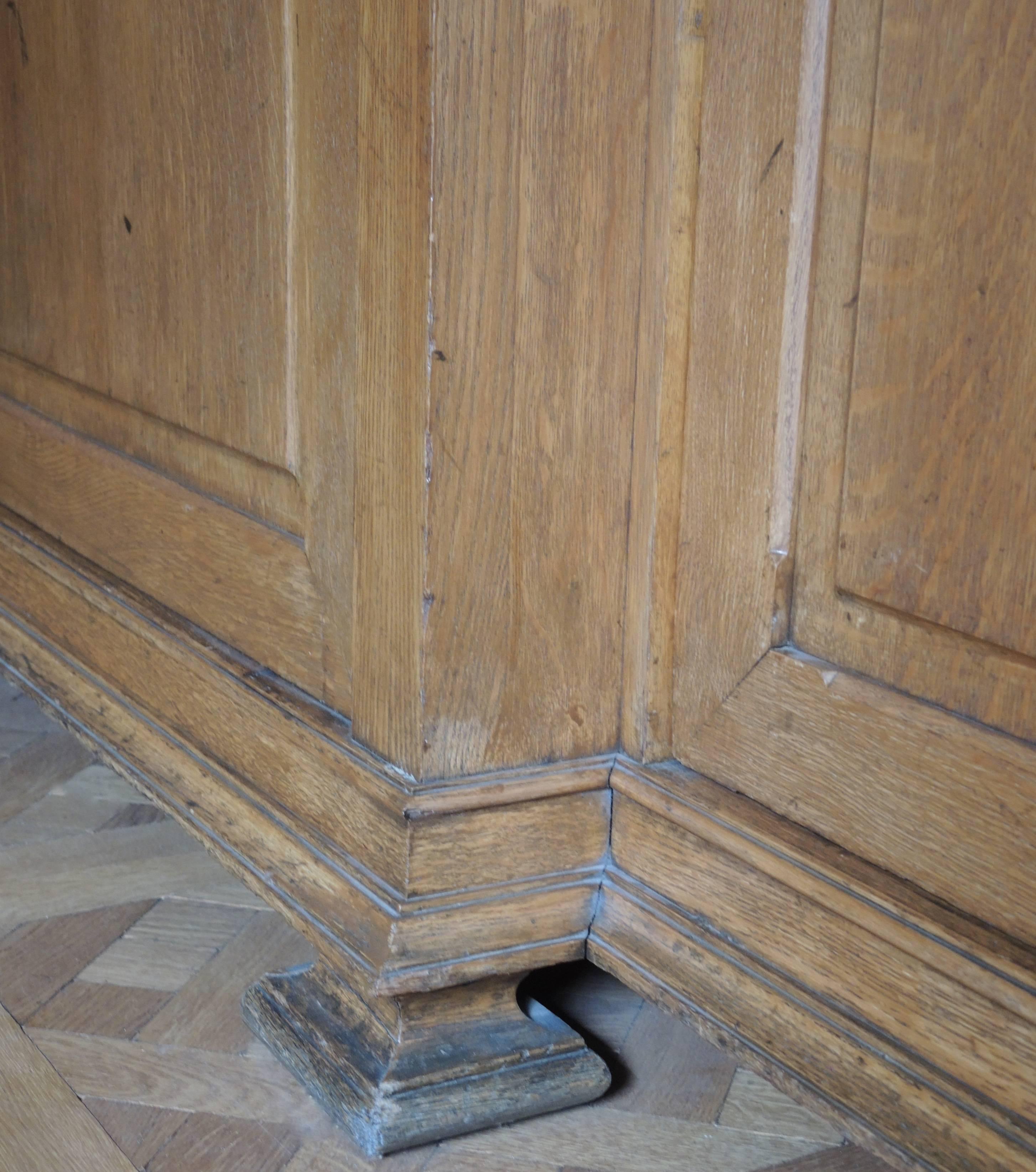 19th Century Belgian Oak Breakfront Bookcase 2