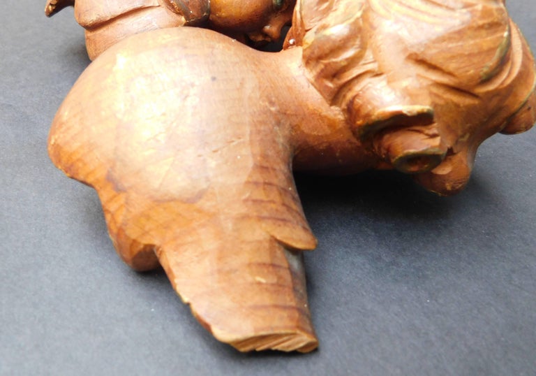 Pair of 19th Century French Carved Wood Angels For Sale at 1stDibs
