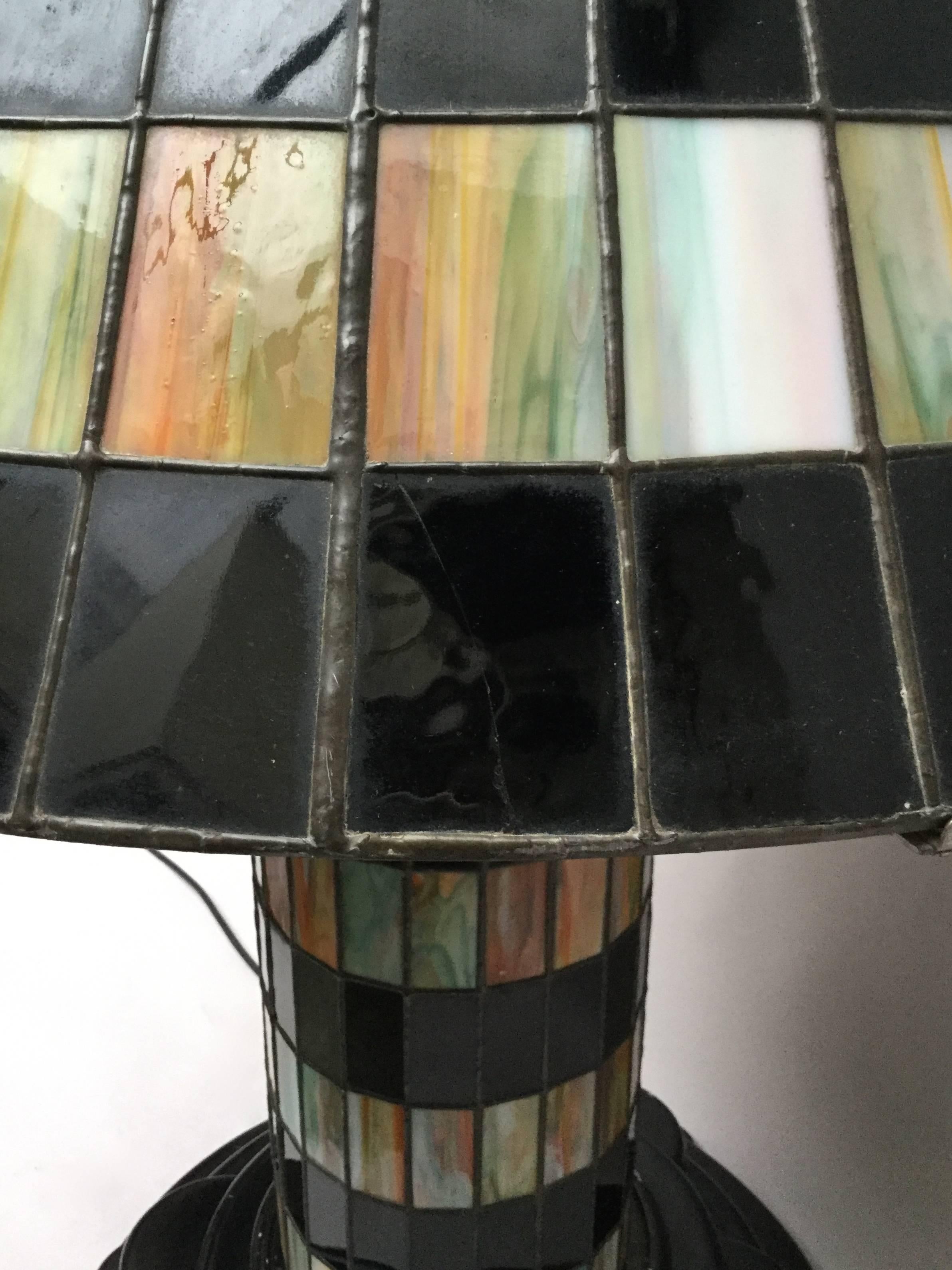 Large Belgian Art Deco Black and Gold Stained Leaded Glass Lamp, circa 1930 For Sale 1