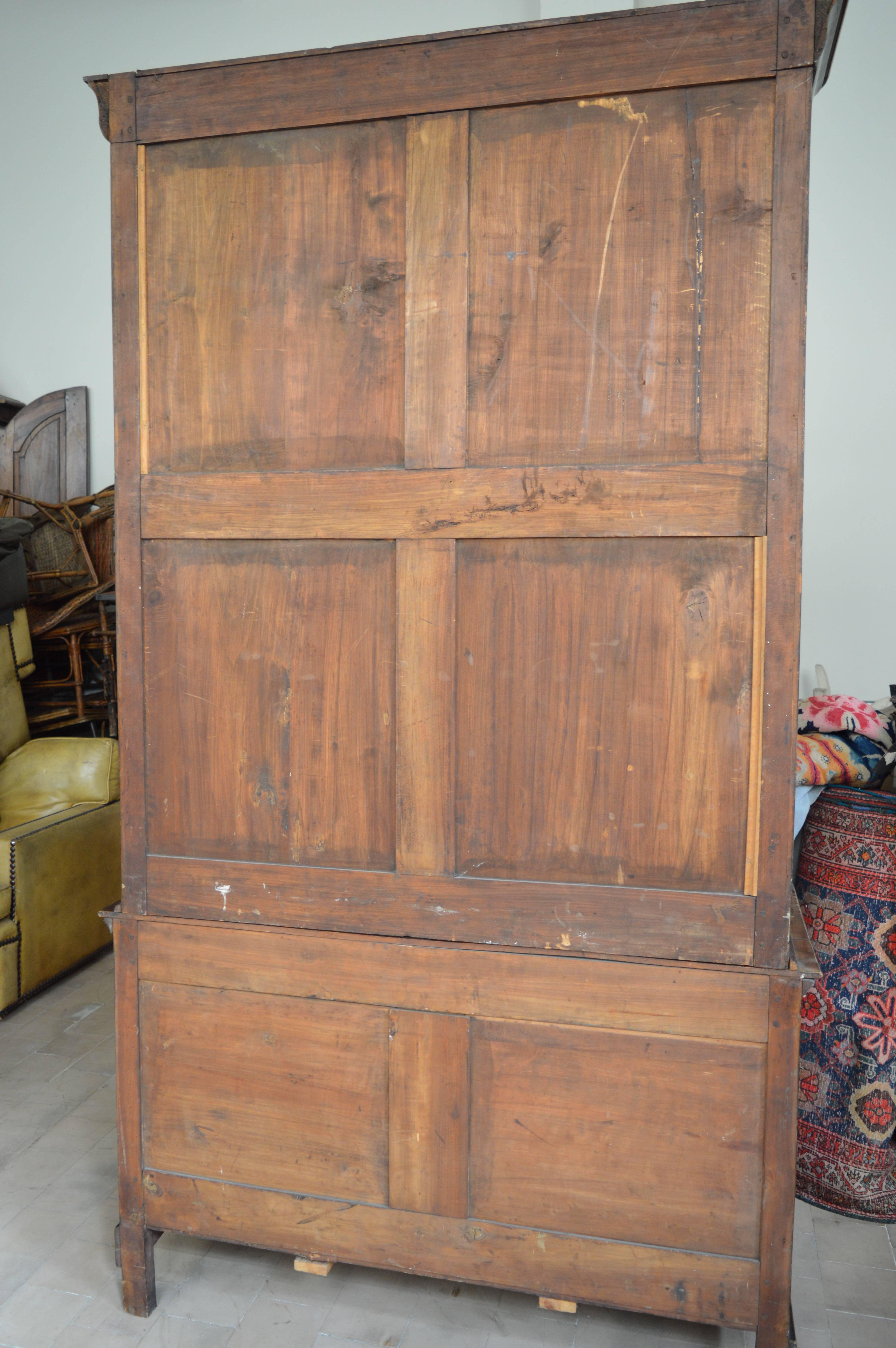 19th Century French Gothic Louis Philippe Mahogany Bookcase 3