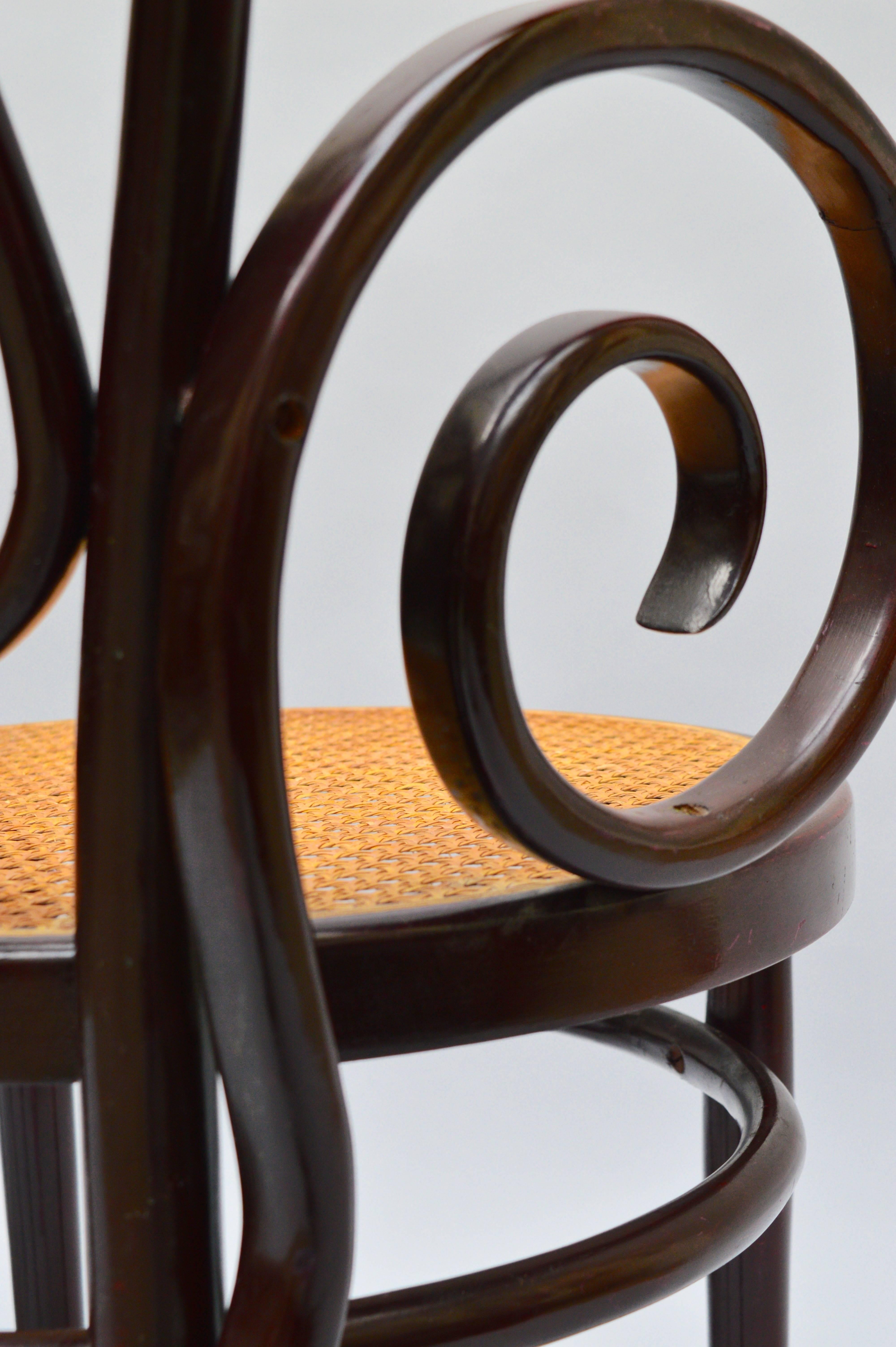 Italian Bentwood Armchairs in the Manner of Thonet In Excellent Condition In Antwerp, BE