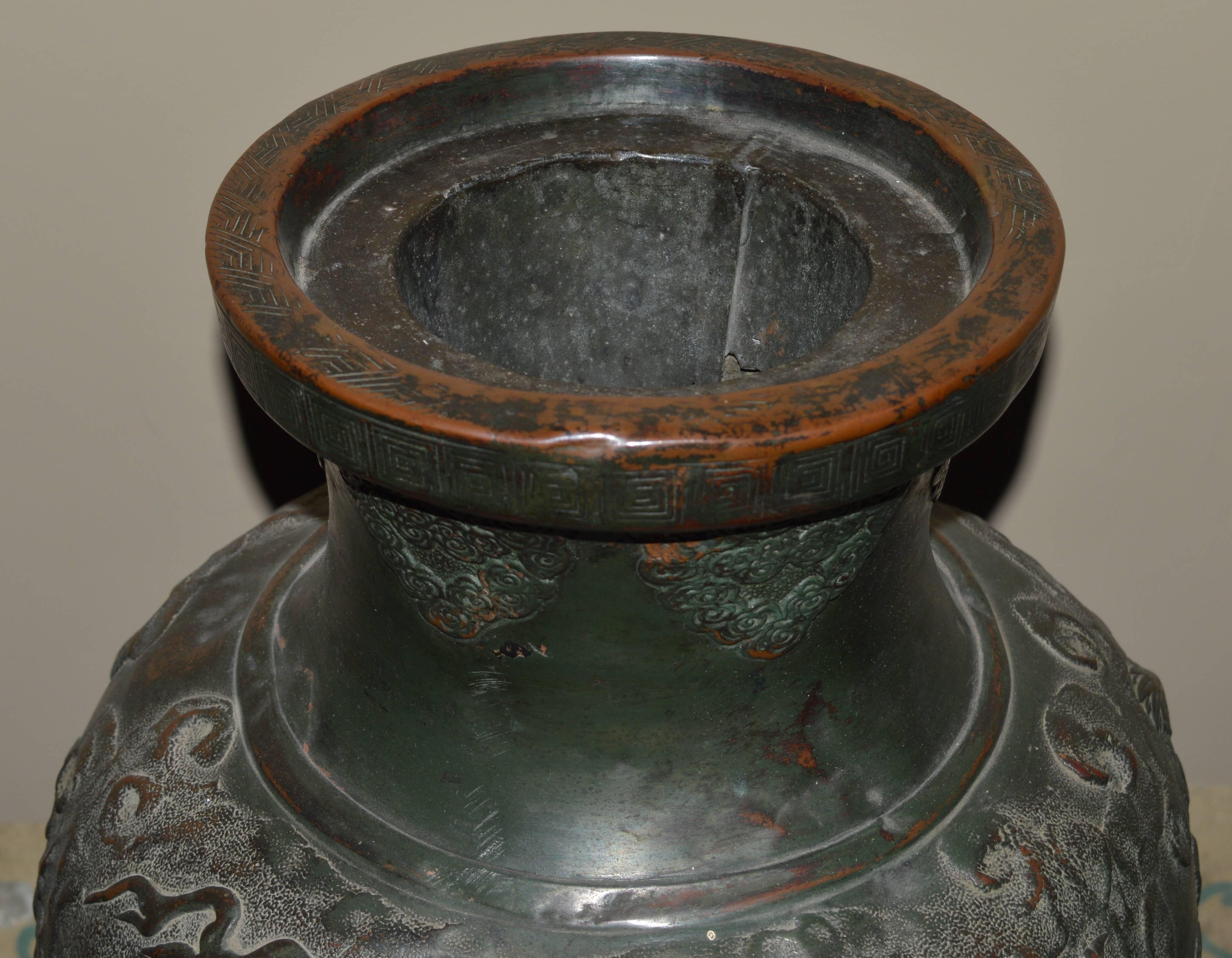 Large 19th Century Chinese Temple Vase or Urn 1