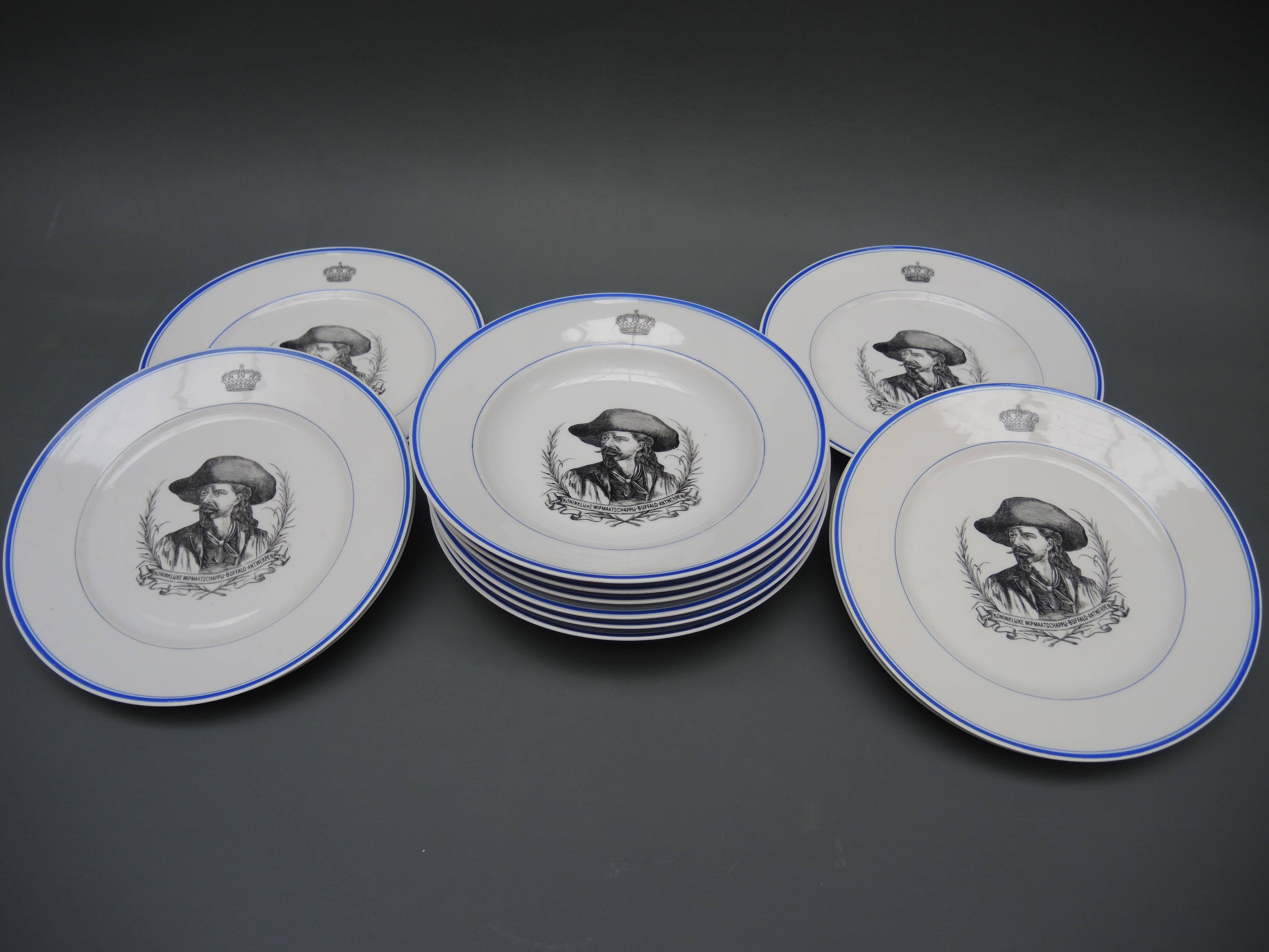 Set of 12 Blue and White Belgian Plates with a Portrait of Buffalo Bill In Excellent Condition In Antwerp, BE