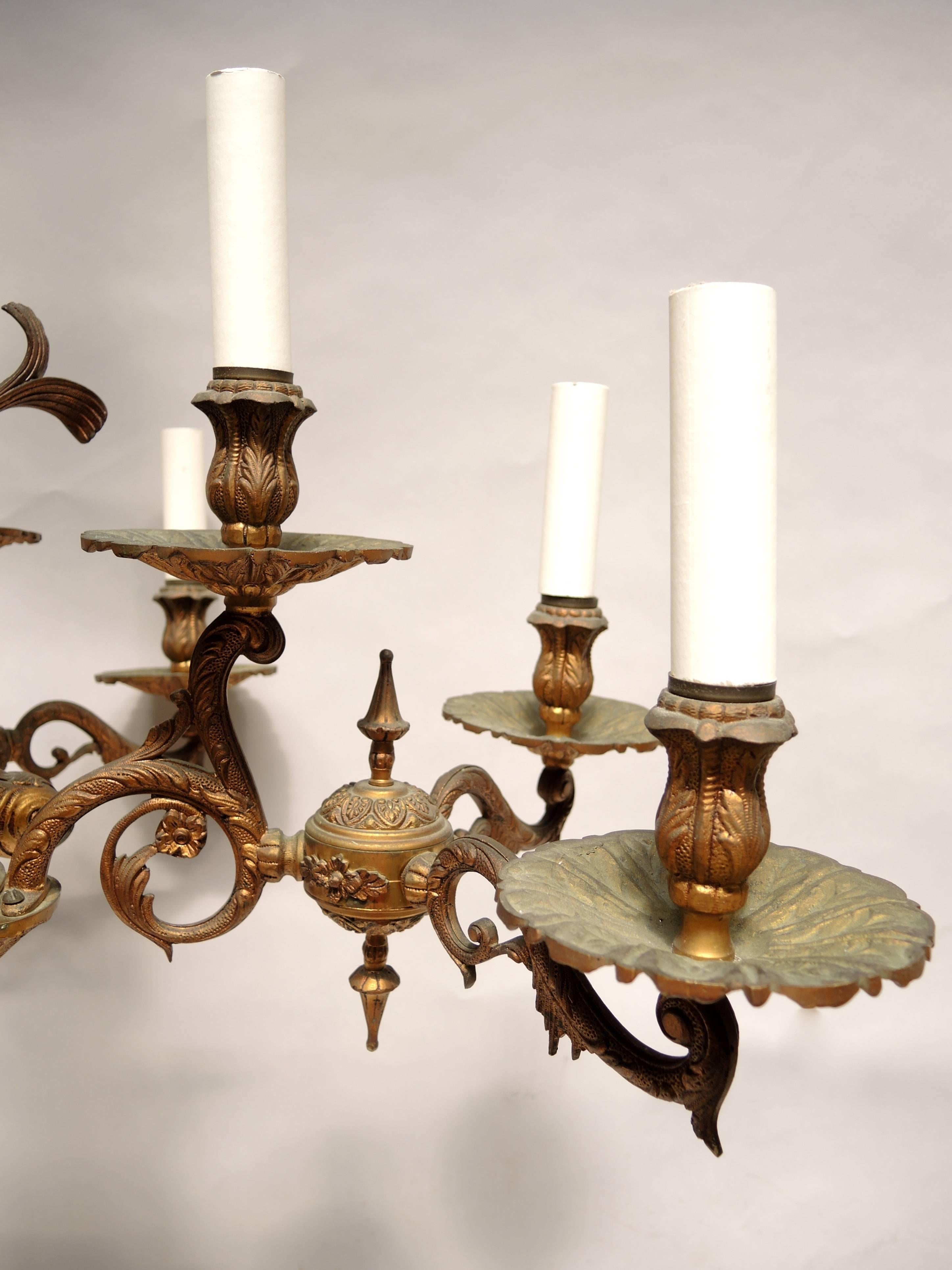 Twelve-Arm French Bronze Grotto Chandelier with Seahorses, Shells and Dolphins In Good Condition In Antwerp, BE