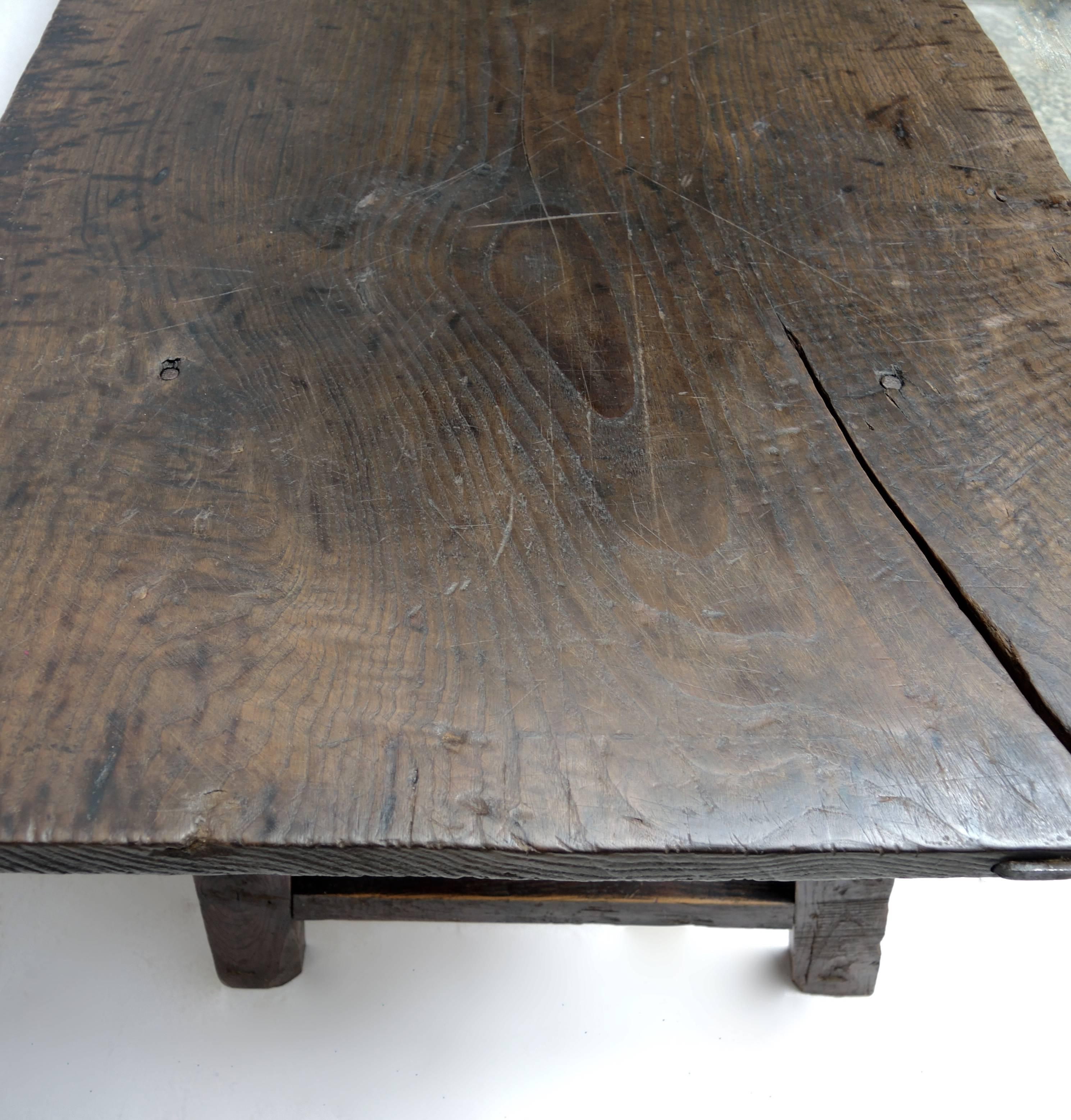Period 17th Century Spanish Baroque Chestnut Trestle Table For Sale 4
