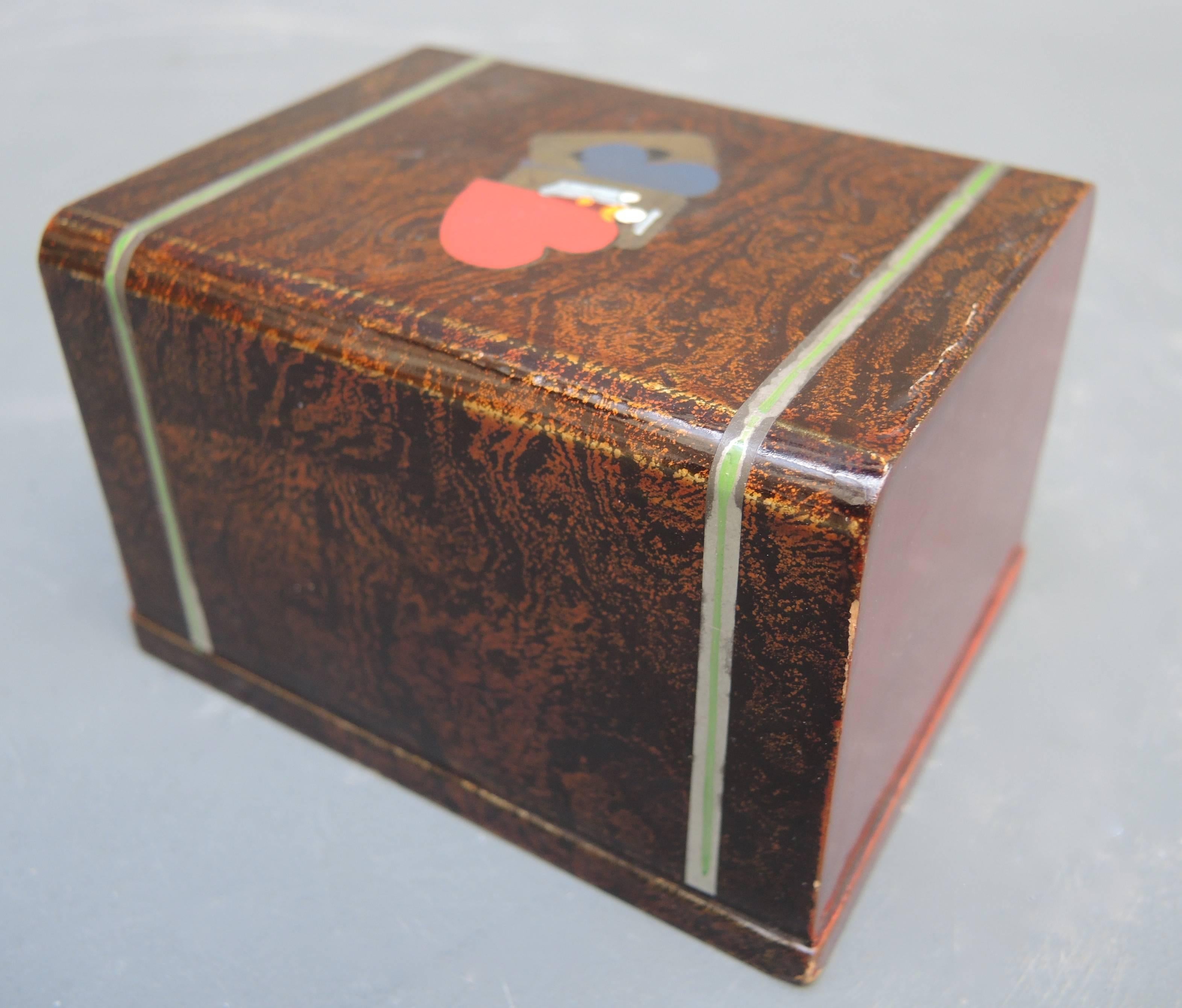 20th Century Japanese Lacquered Playing Card Box, circa 1940 For Sale