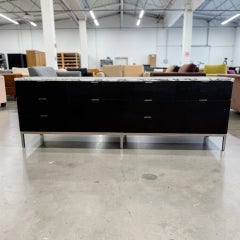 Florence Knoll Rosewood Credenza for Knoll, 1960s Mid-Century Modern Sideboard