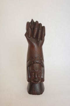 Scultura brasiliana “Figa” in palissandro della metà del secolo, anni ’70