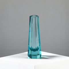 Tschechische Aquamarin-Glasvase aus den 1960er Jahren, Václav Hanuš zugeschrieben