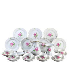 Meissen “Rote Rose” 23-Piece Porcelain Coffee Service, Germany, 20th Century