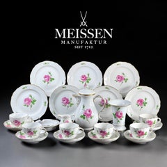 Meissen “Rote Rose” 23-Piece Porcelain Coffee Service, Germany, 20th Century