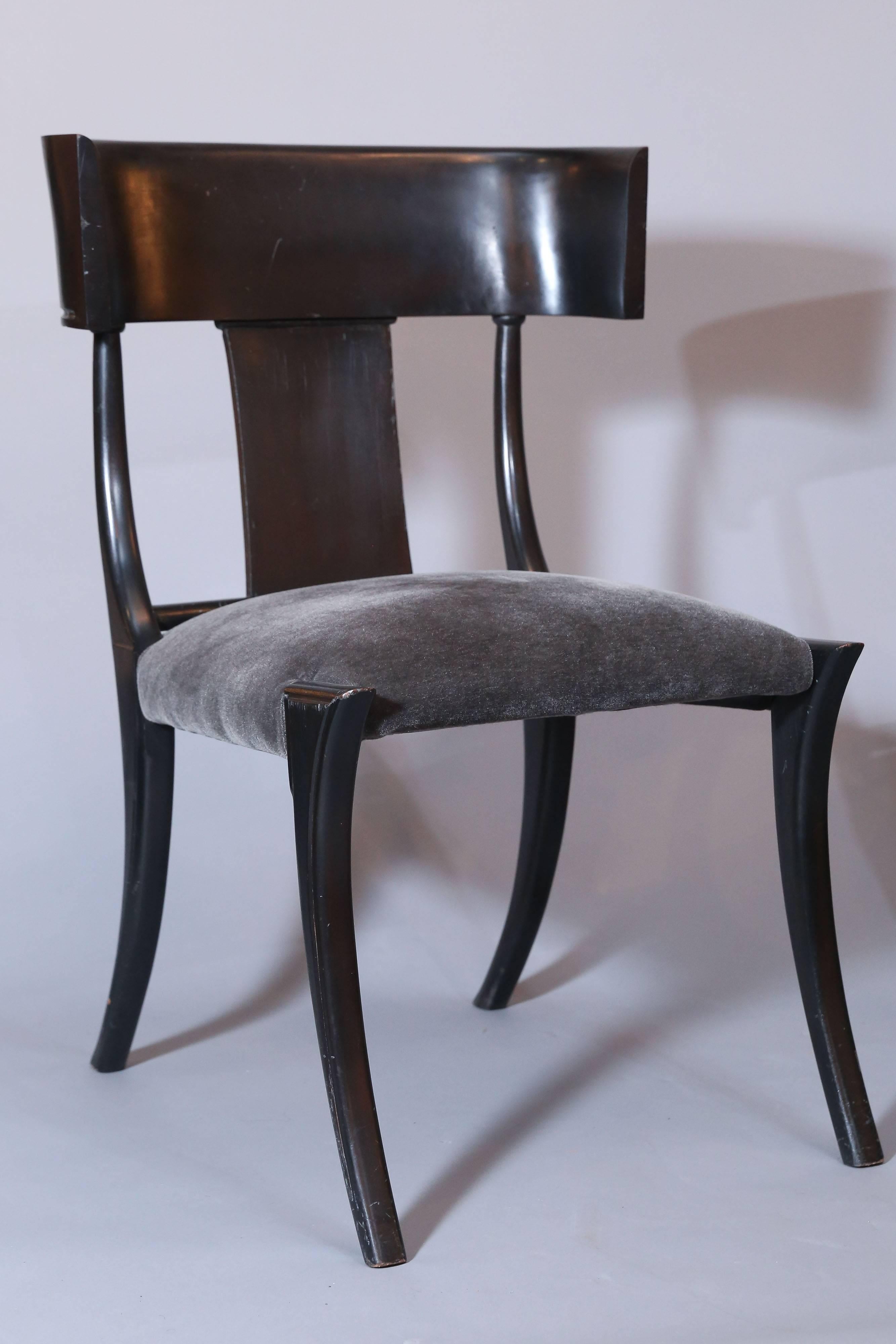 Set of Six Vintage Ebony Stained Klismos Chairs In Good Condition In Houston, TX
