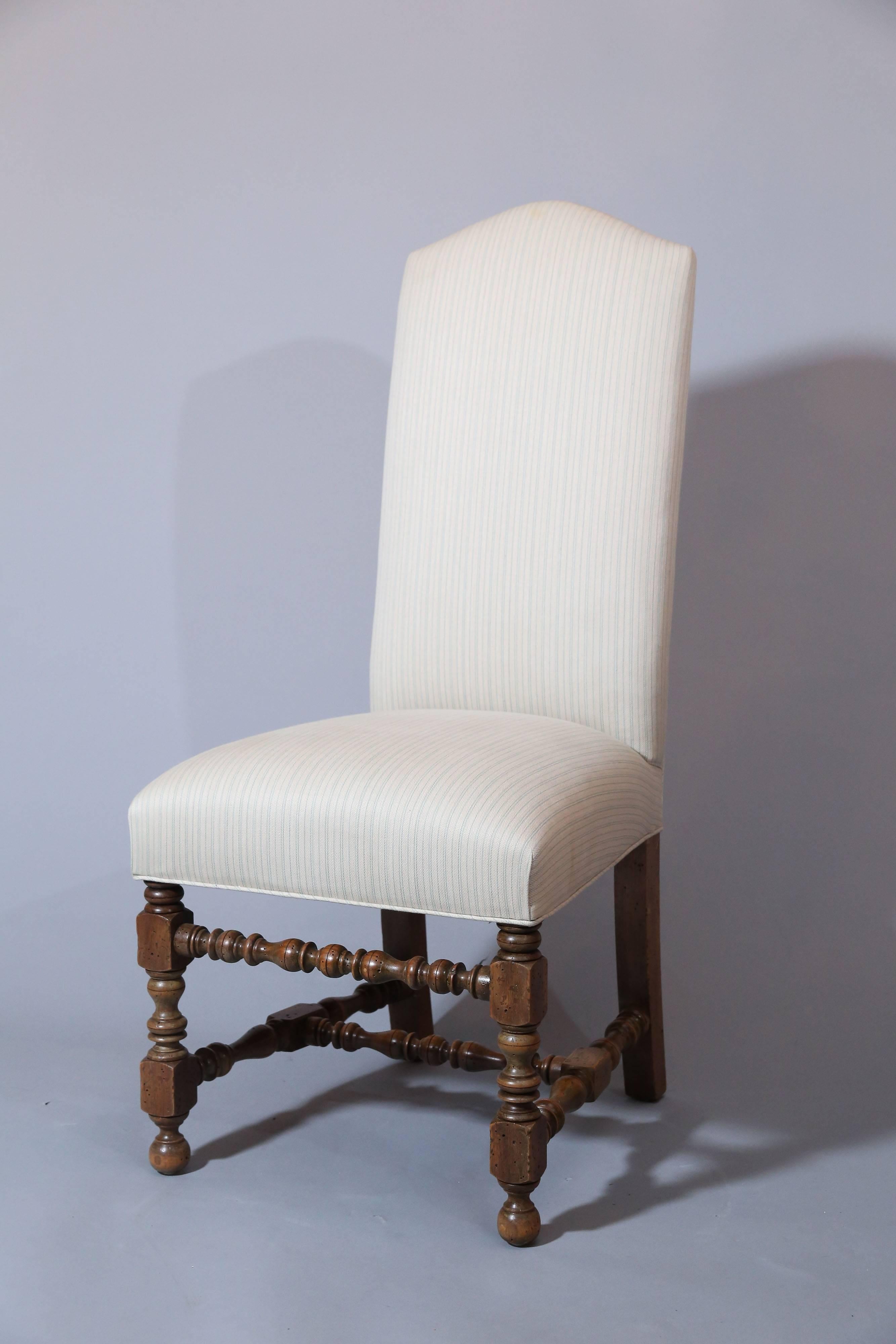 Set of 6 Louis XIV-Style Upholstered Dining Chairs In Good Condition In Houston, TX