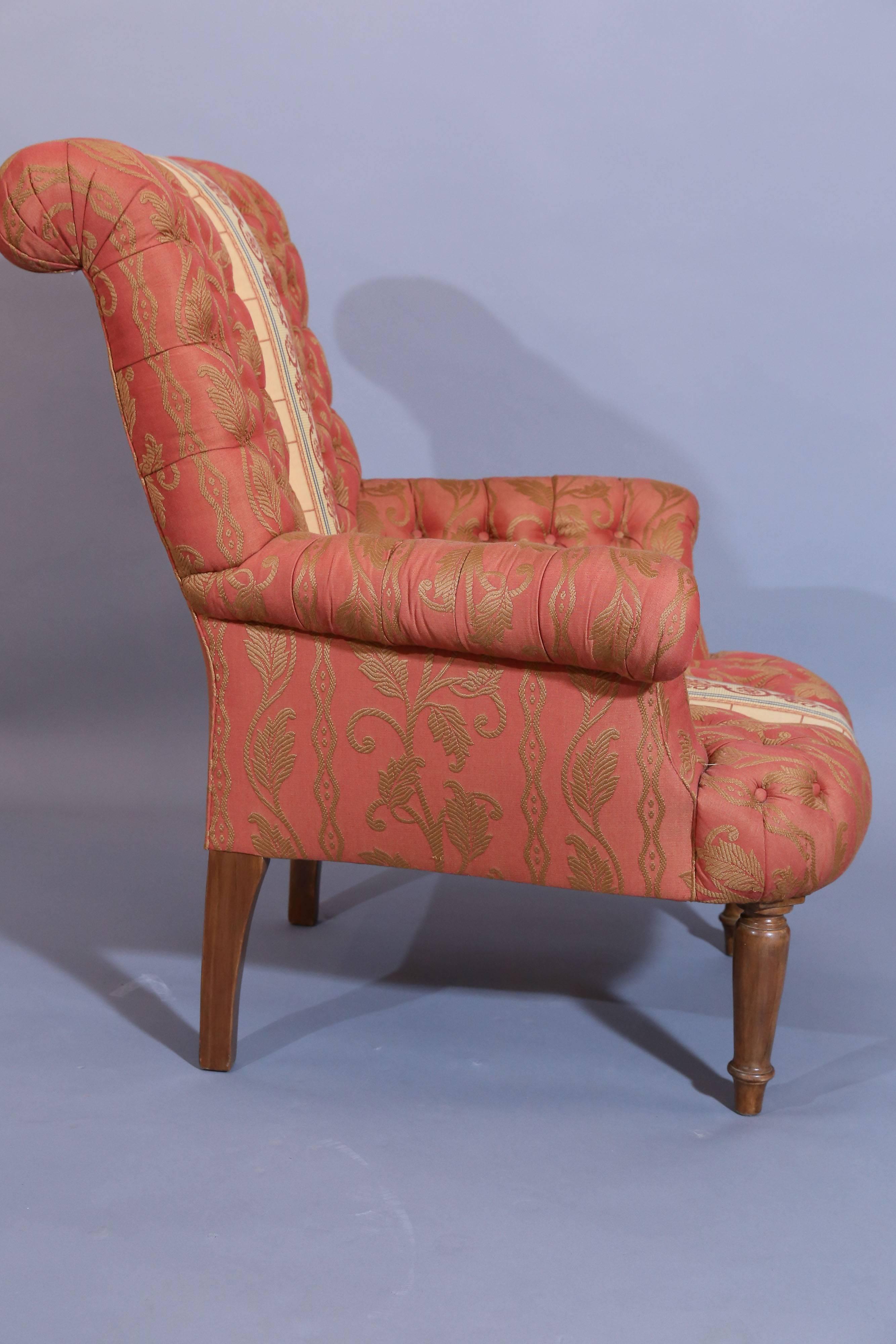  Custom Napoleon III Style Tufted Chair with contrast detail  In Excellent Condition For Sale In Houston, TX