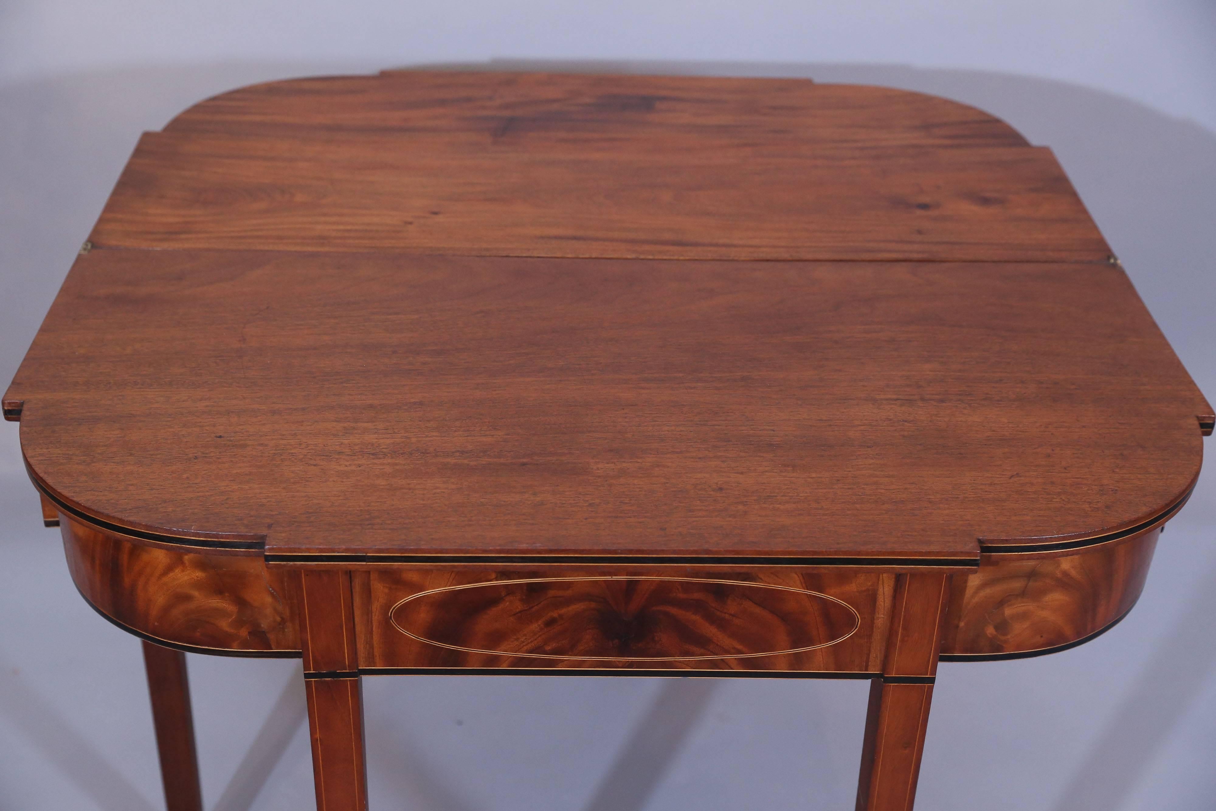 Antique English Mahogany Flip-Top Table In Good Condition For Sale In Houston, TX