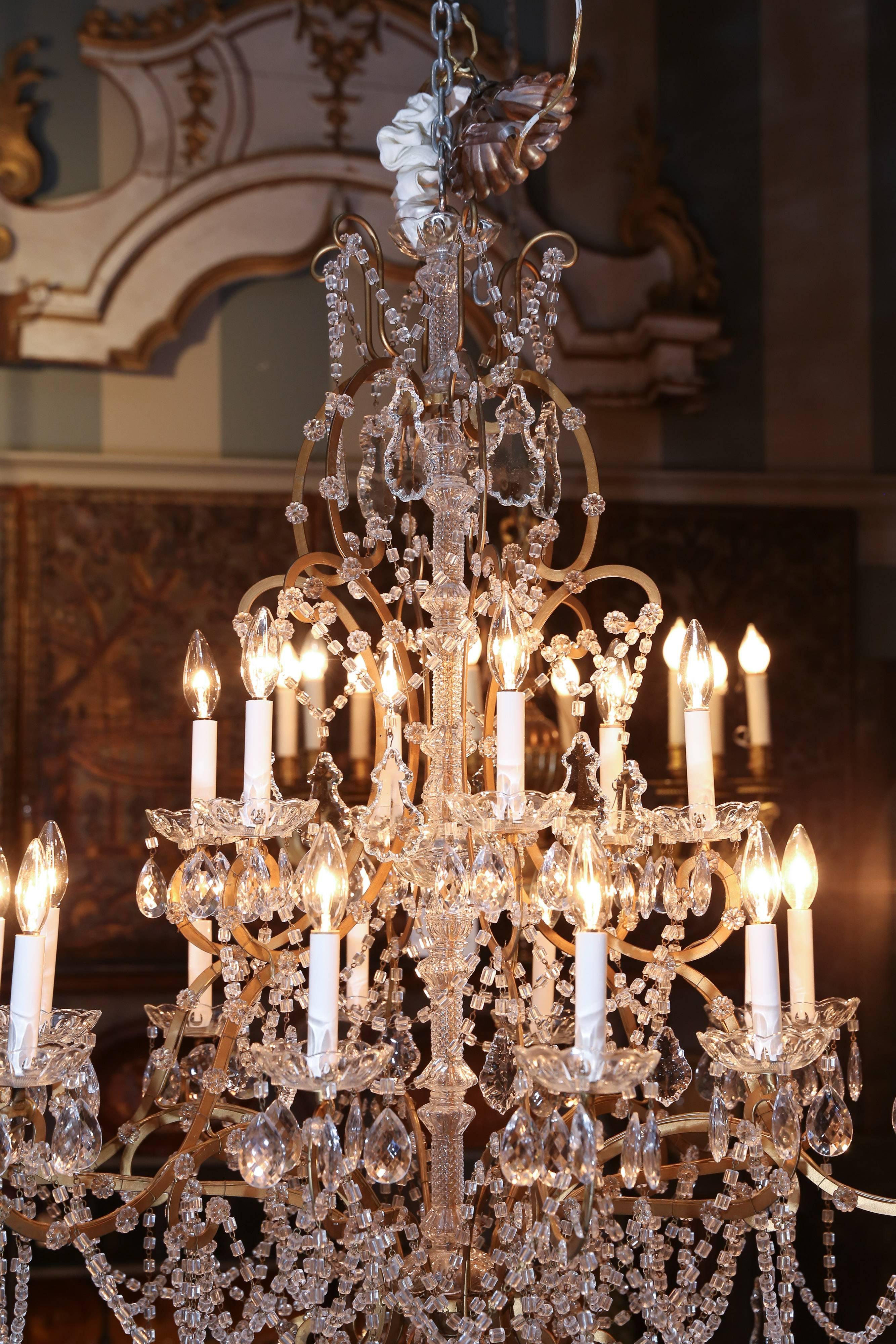 19th Century Eighteen-Light Italian Antique Crystal  Beaded Chandelier For Sale