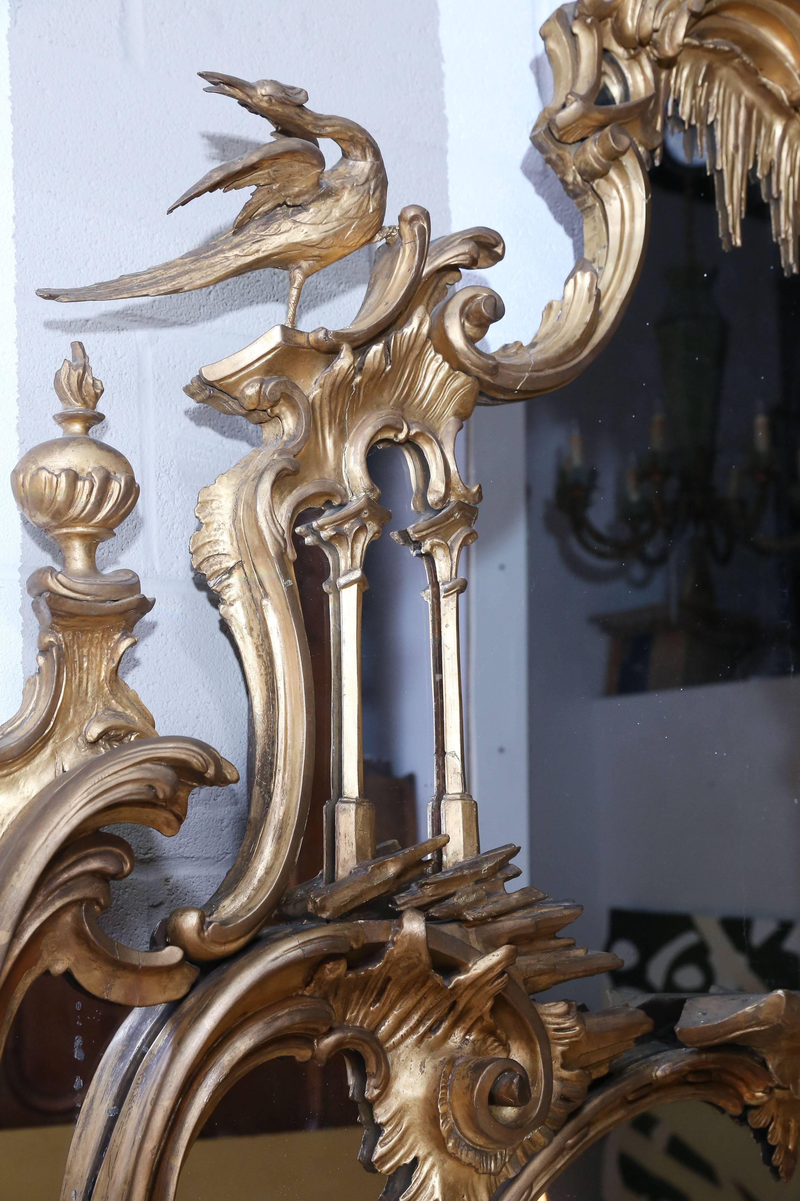Great Britain (UK) Large Antique Georgian Mirror with carved animals For Sale